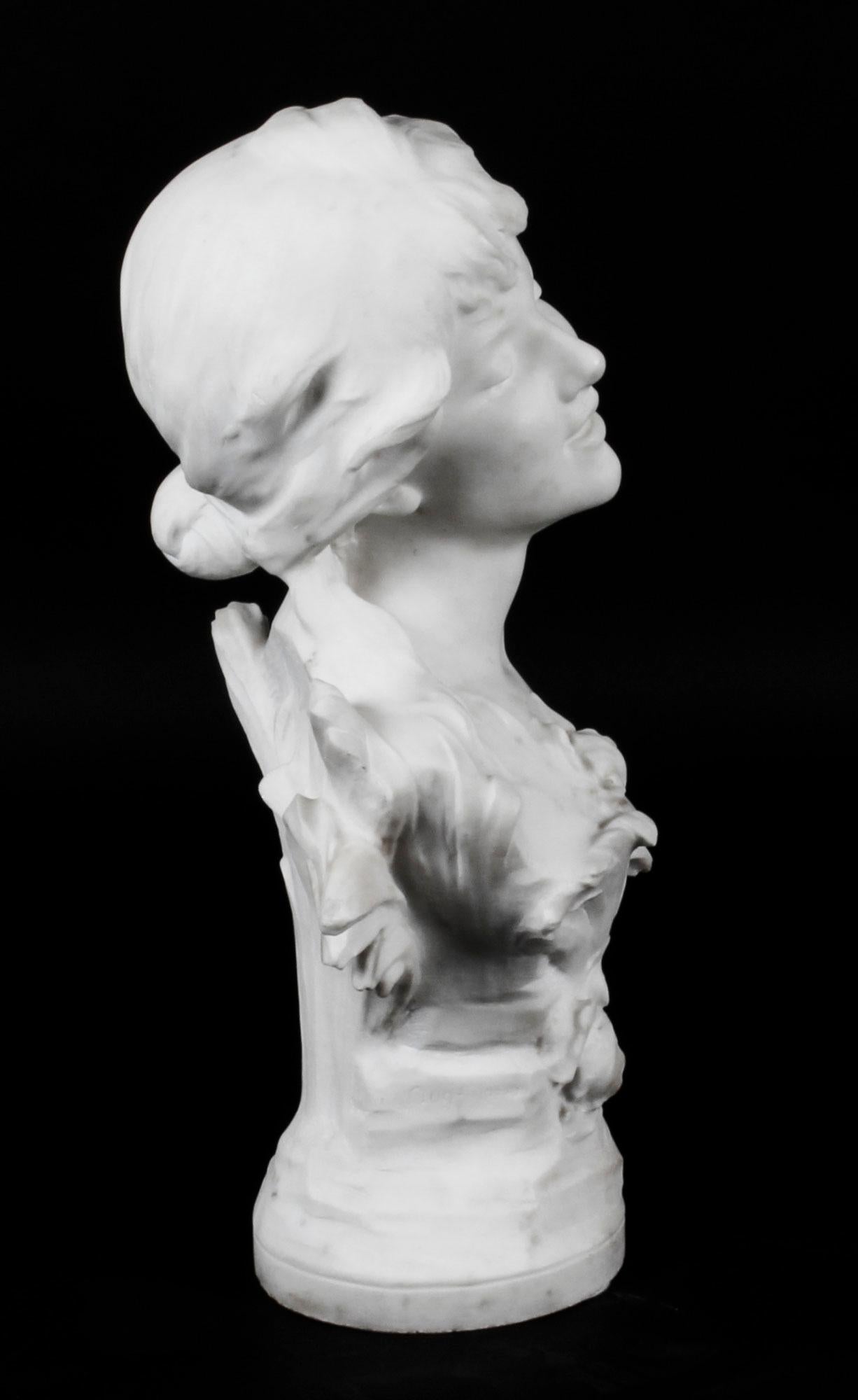 Antique Carrara Marble Portrait Bust by Auguste Moreau, 19th Century For Sale 1
