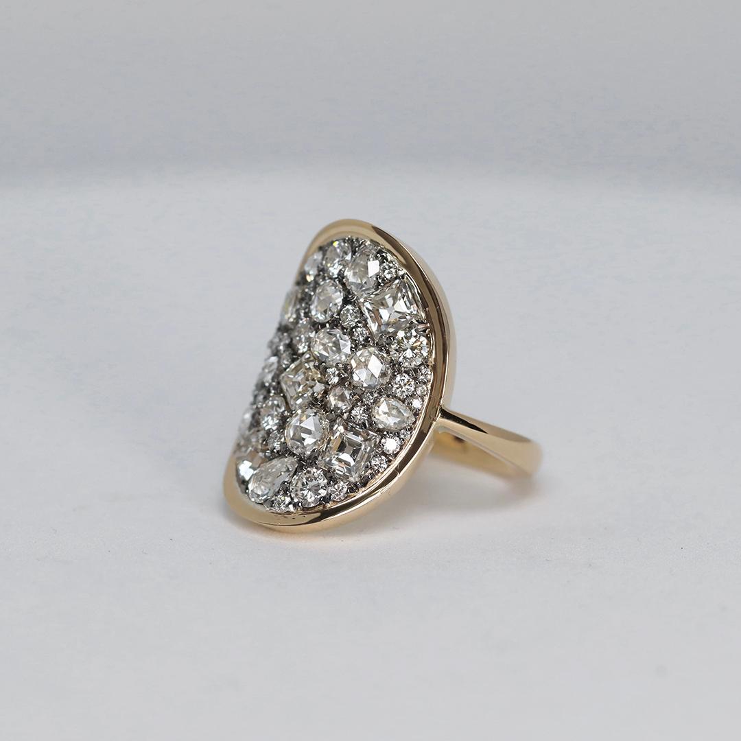 Contemporary Antique Carré-cut + Rose-cut + Brilliant-cut White Diamond Mosaic Set Pavé Ring For Sale