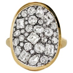 Antiguo anillo pavé de diamantes blancos talla carré + talla rosa + talla brillante engastados en mosaico