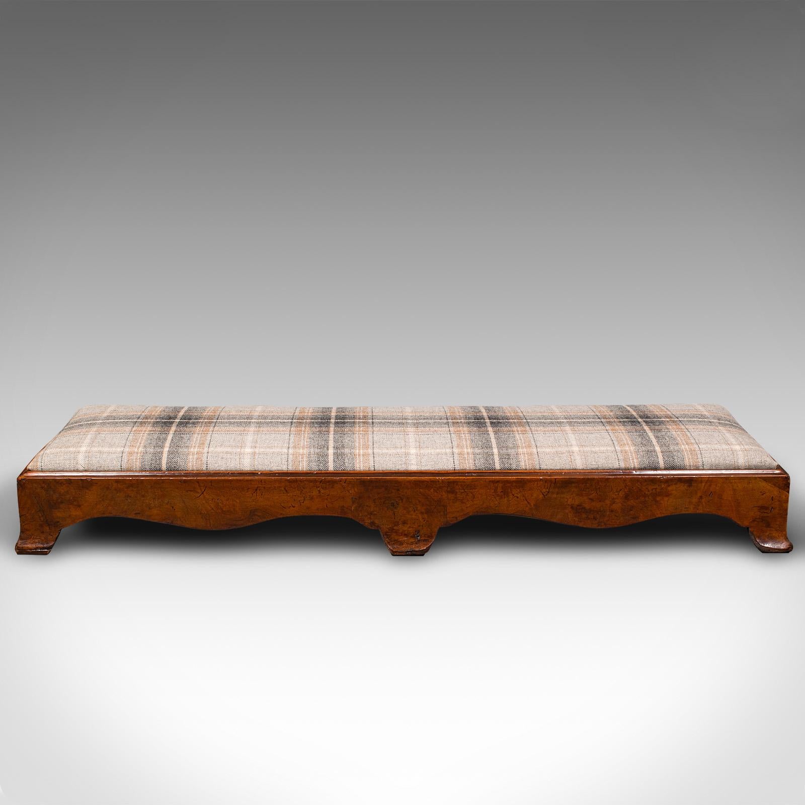 This is an antique carriage stool. An English, flame mahogany and tweed upholstered raised fireside rest, dating to the Georgian period, circa 1780.

Support weary legs in tasteful style with this appealing Georgian rest
Displays a desirable aged