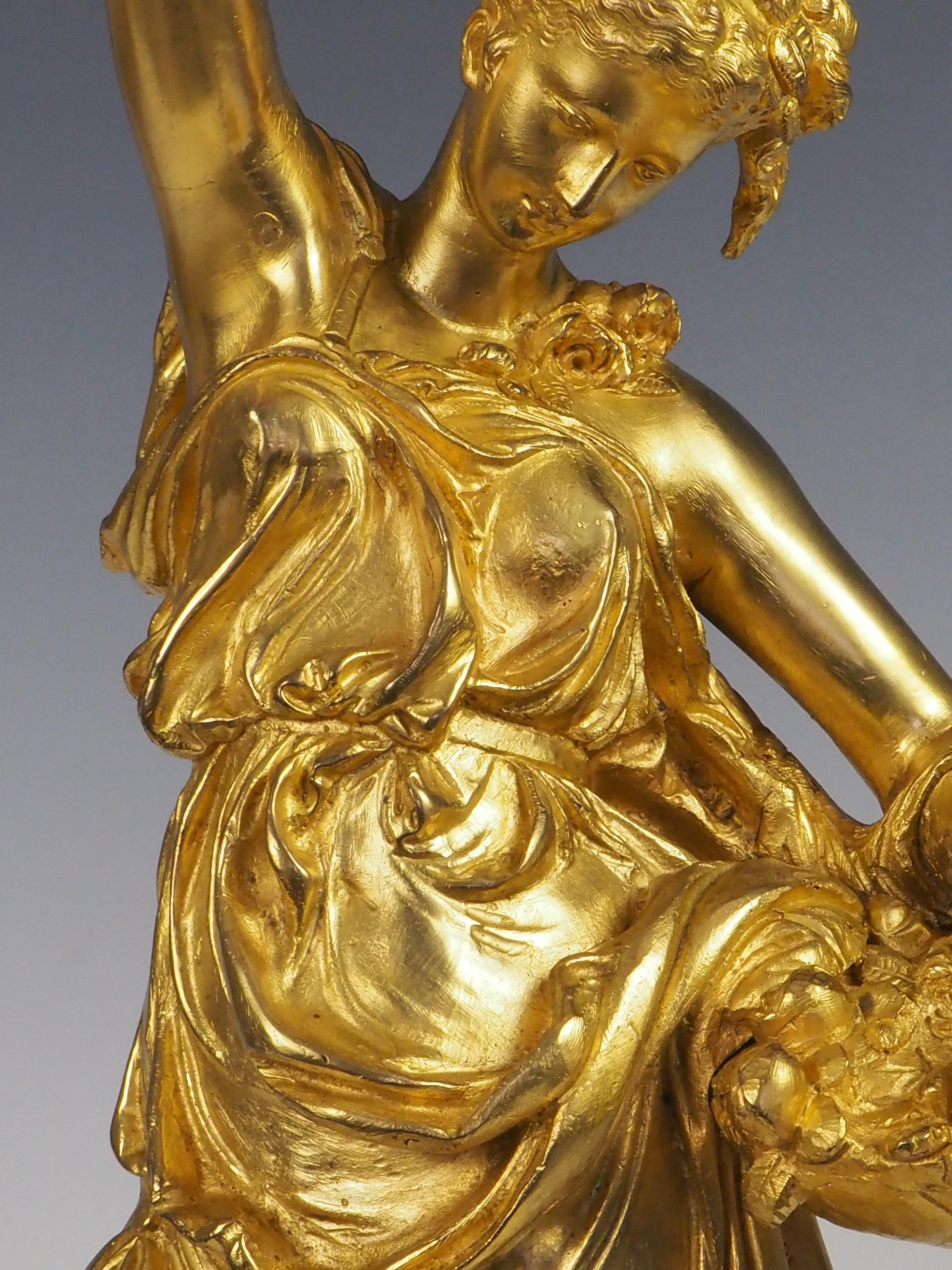 Lampe à huile ancienne en bronze doré signée Carrier-Beluese Lady en vente 2