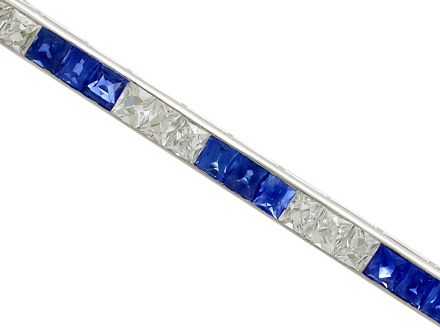 A stunning antique 1.62 carat sapphire and 1.95 carat diamond, platinum bar brooch by Cartier; part of our diverse antique jewellery and estate jewelry collections.

This stunning, fine and impressive Cartier sapphire brooch has been crafted in