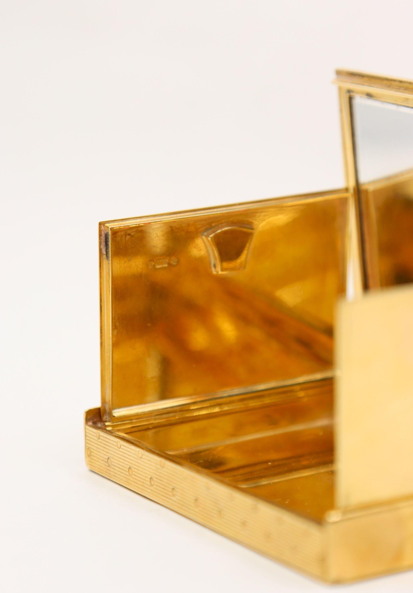 Antique Cartier 9CT Gold Diamond Ruby Compact Case For Sale 7