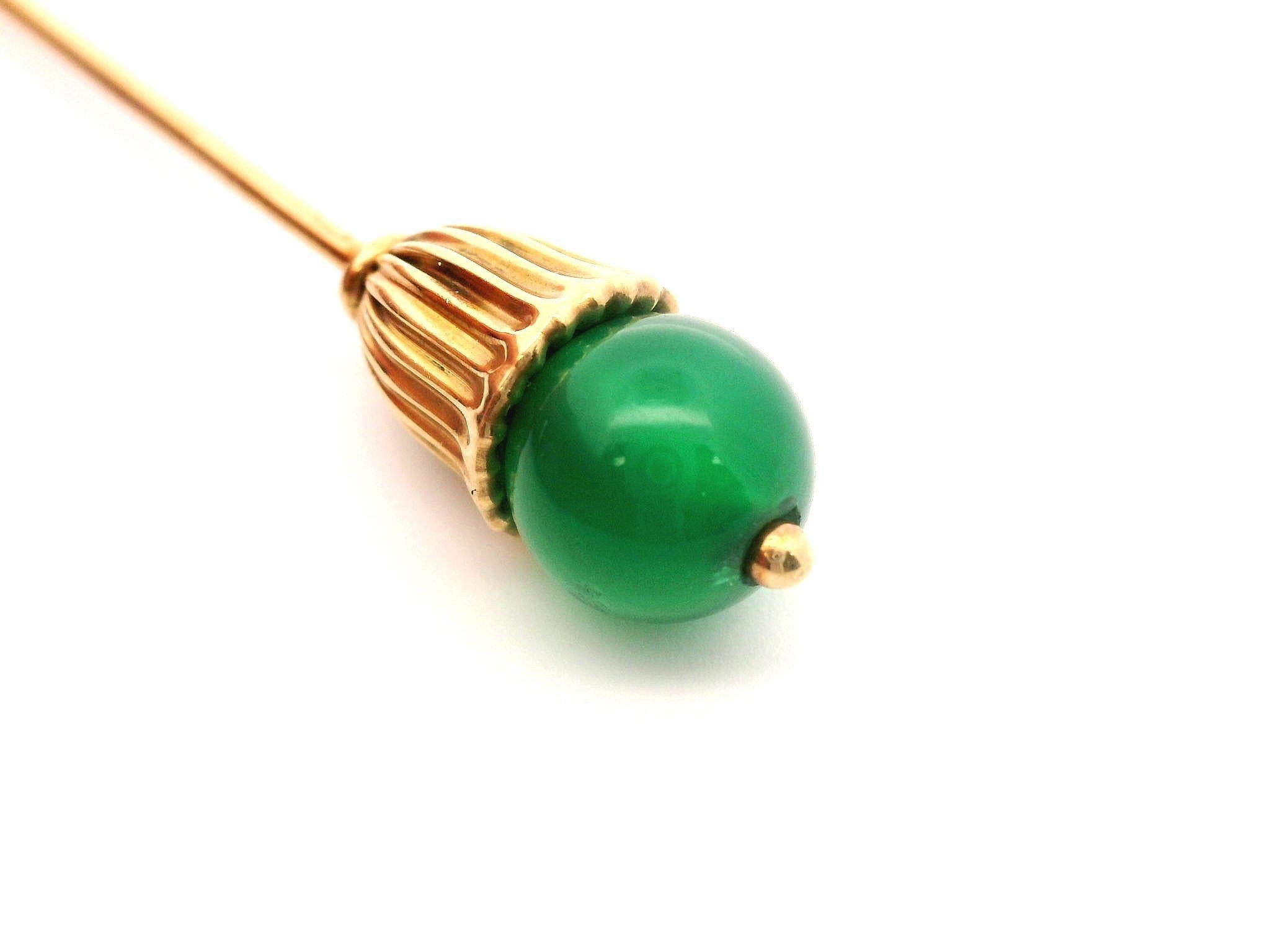 Antique Cartier Collectible 14k Yellow Gold 7.6mm Chalcedony Stick Pin In Excellent Condition For Sale In Montclair, NJ