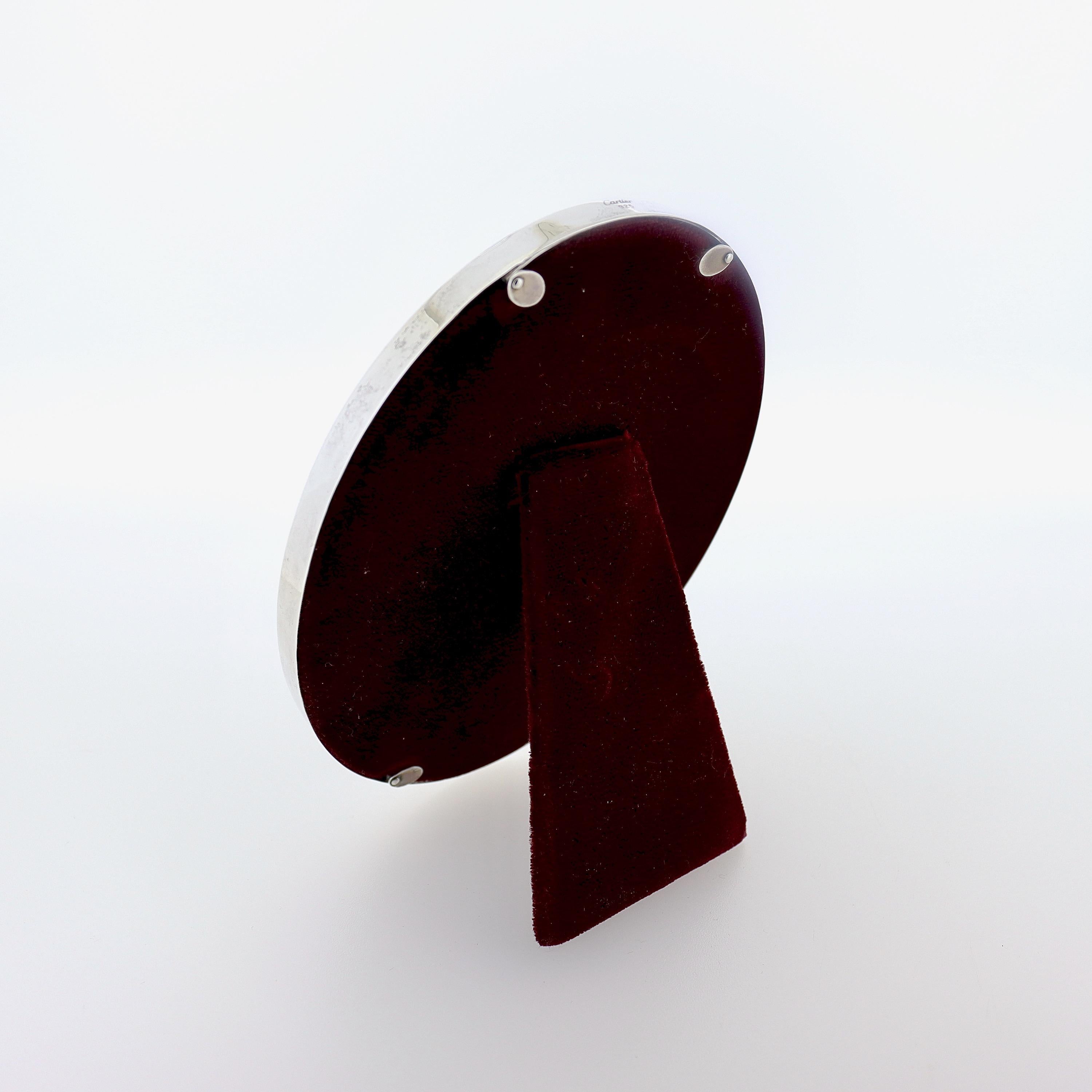 silver oval picture frames
