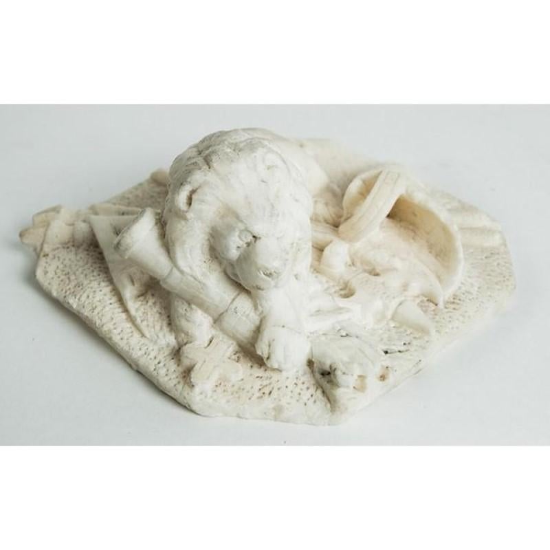 Stone Antique Carved Alabaster Lion Paper Weight Sculpture