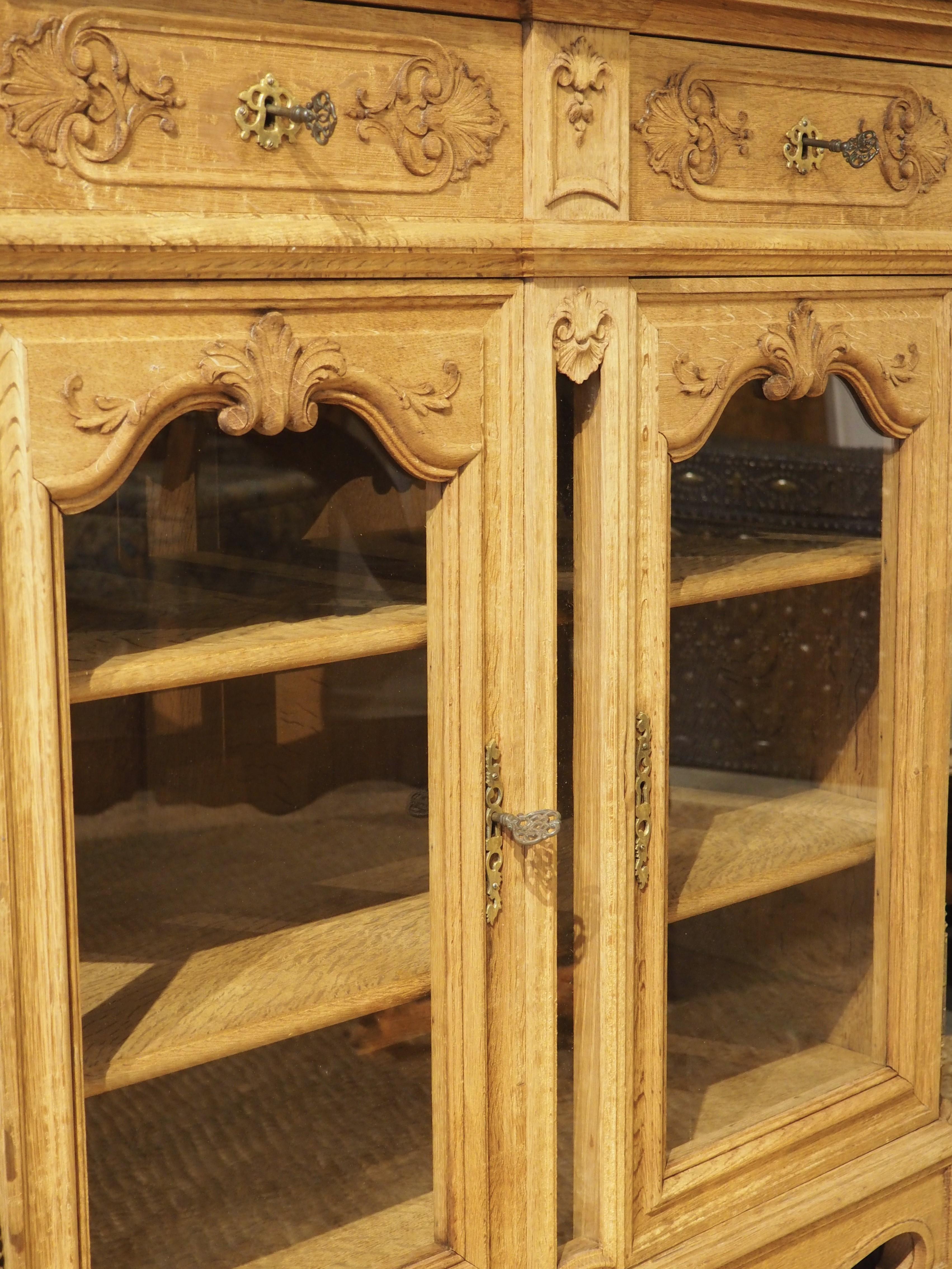 Louis XIV Antique Carved and Bleached Oak and Glass Buffet Vitrine from Liege, Circa 1900 For Sale