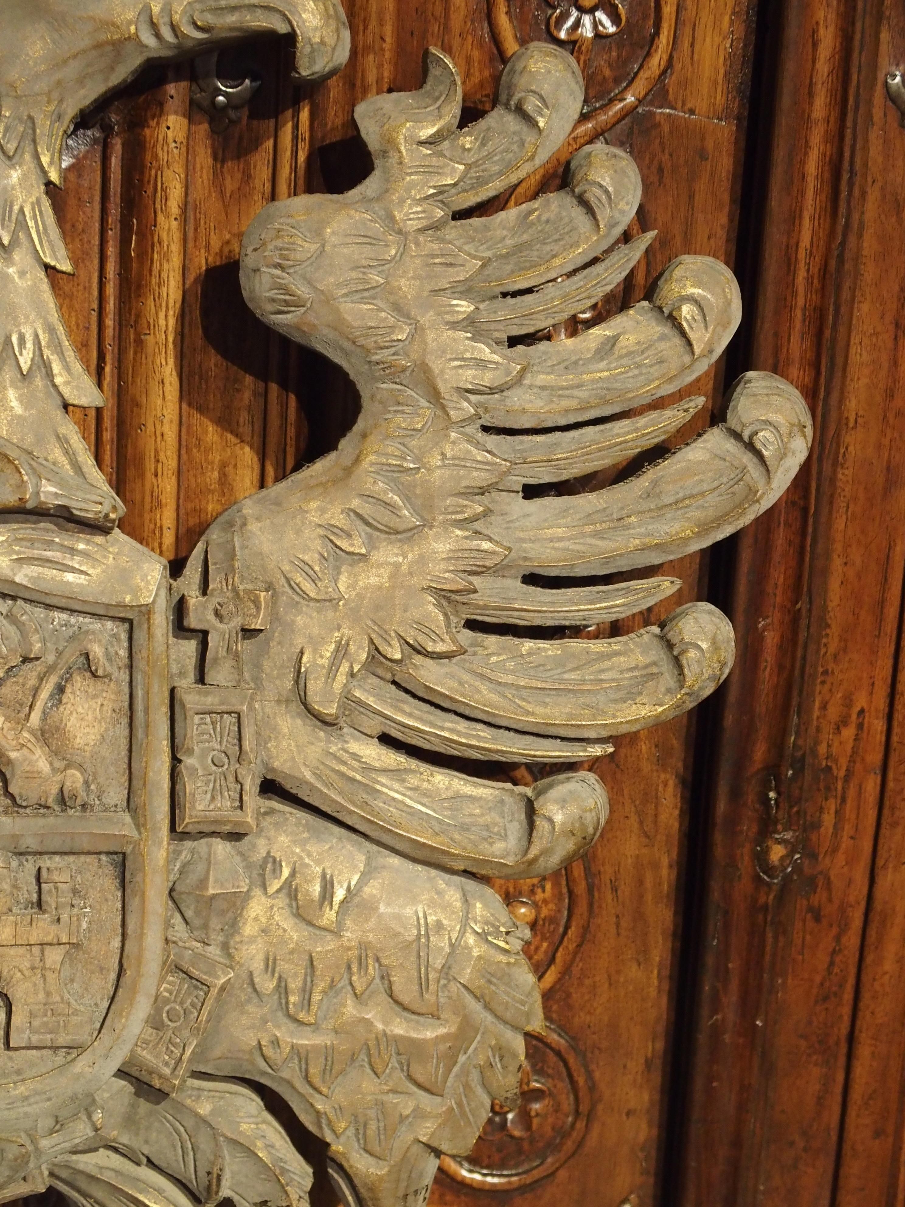 antique coat of arms