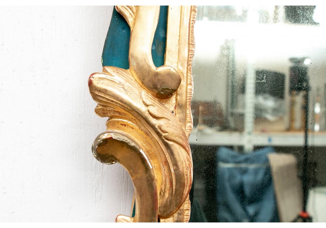 Antiker geschnitzter und vergoldeter Spiegel im Stil des 18. im Angebot 3