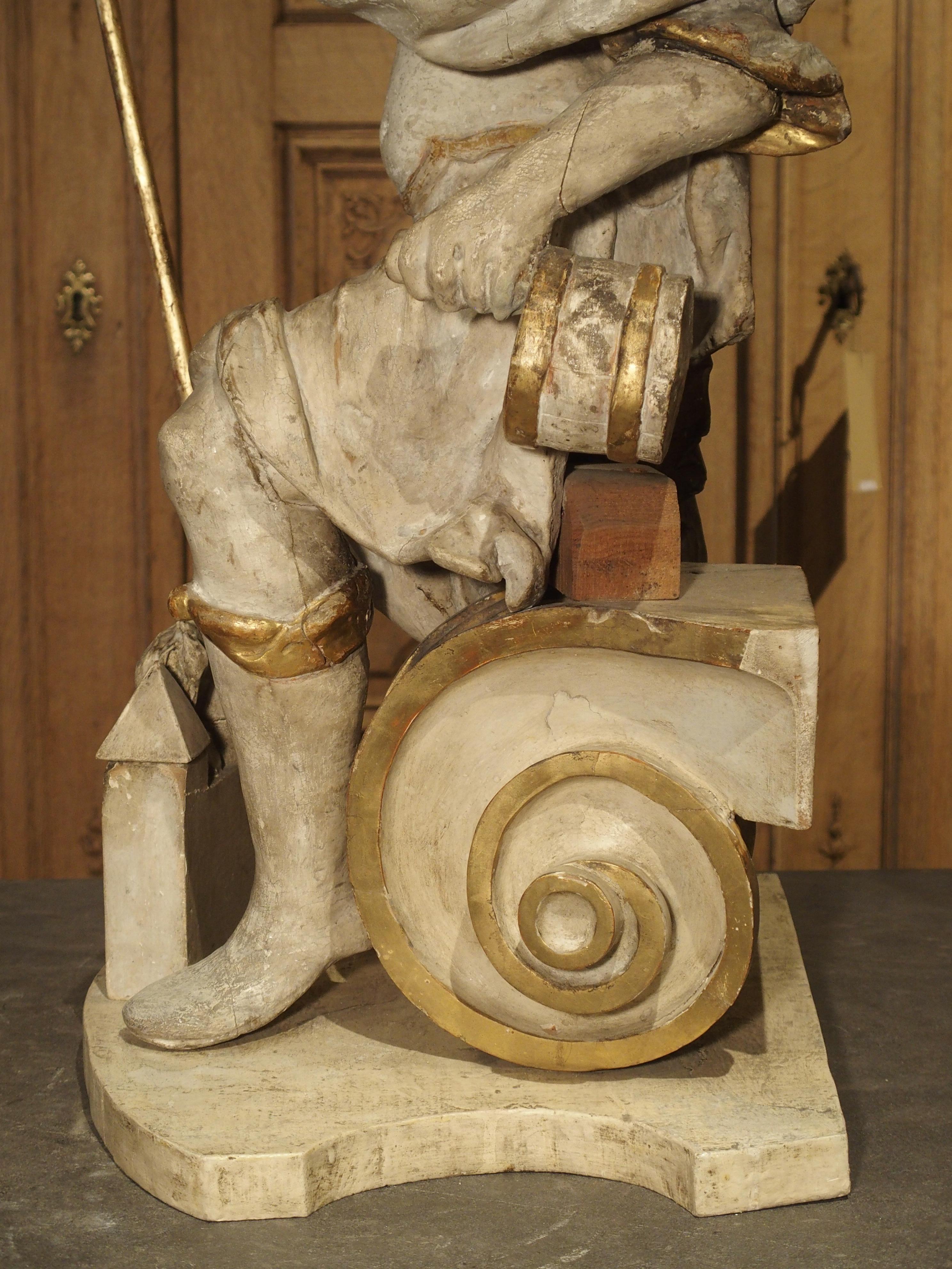 Gesso Statue ancienne sculptée et peinte de St. Florian:: Autriche:: vers 1700 en vente