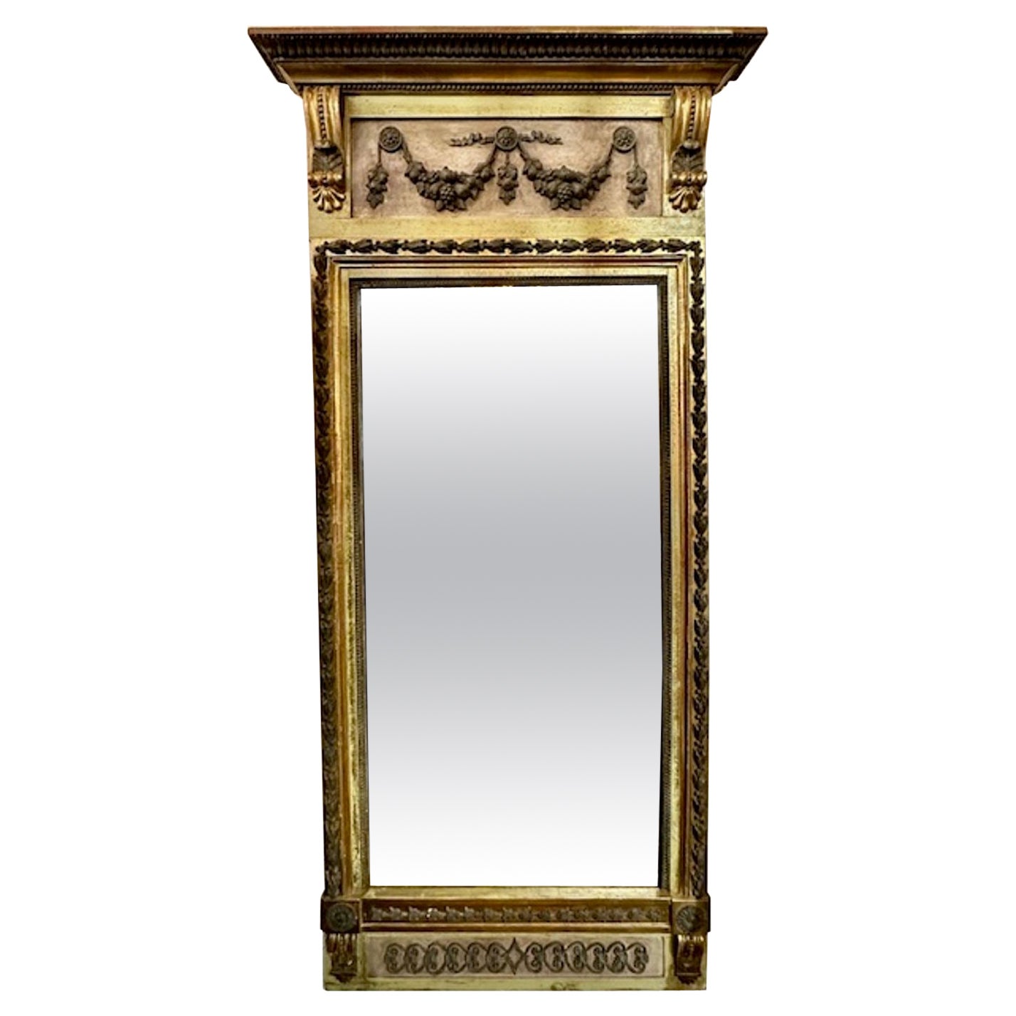 Antique miroir néoclassique suédois sculpté et peint