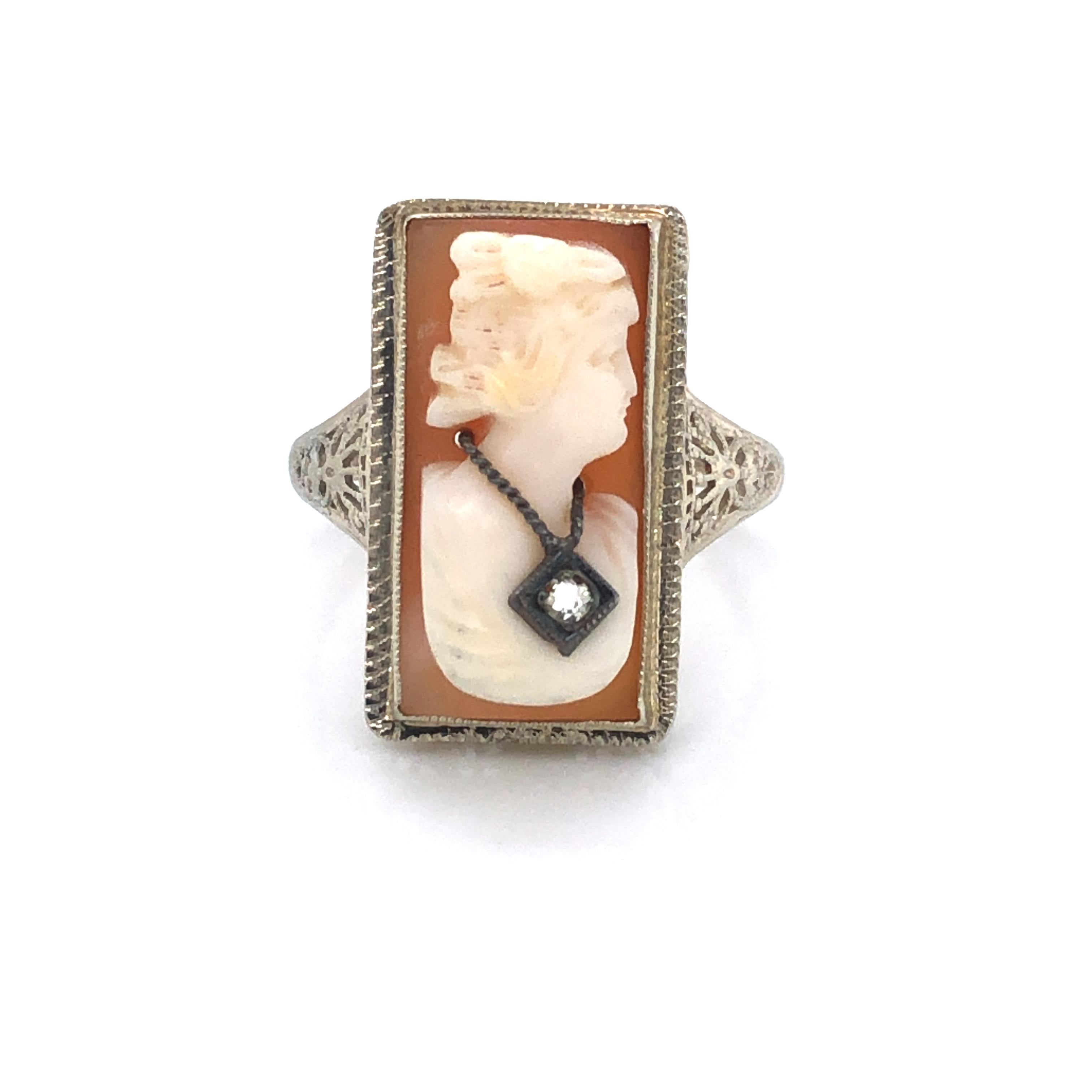 Women's Antique Carved Cameo Ring For Sale