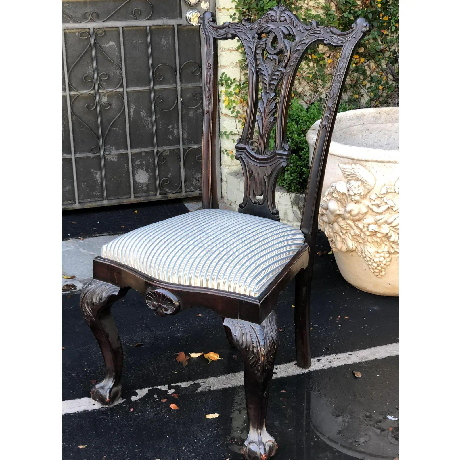 Antique 19th Century Carved Chippendale Style Desk or Side Chair

Additional information: 
Materials: Wood
Color: Ebony
Period: 19th Century
Styles: Chippendale
Number of Seats: 1
Item Type: Vintage, Antique or Pre-owned
Dimensions: 23.75ʺW × 24ʺD ×