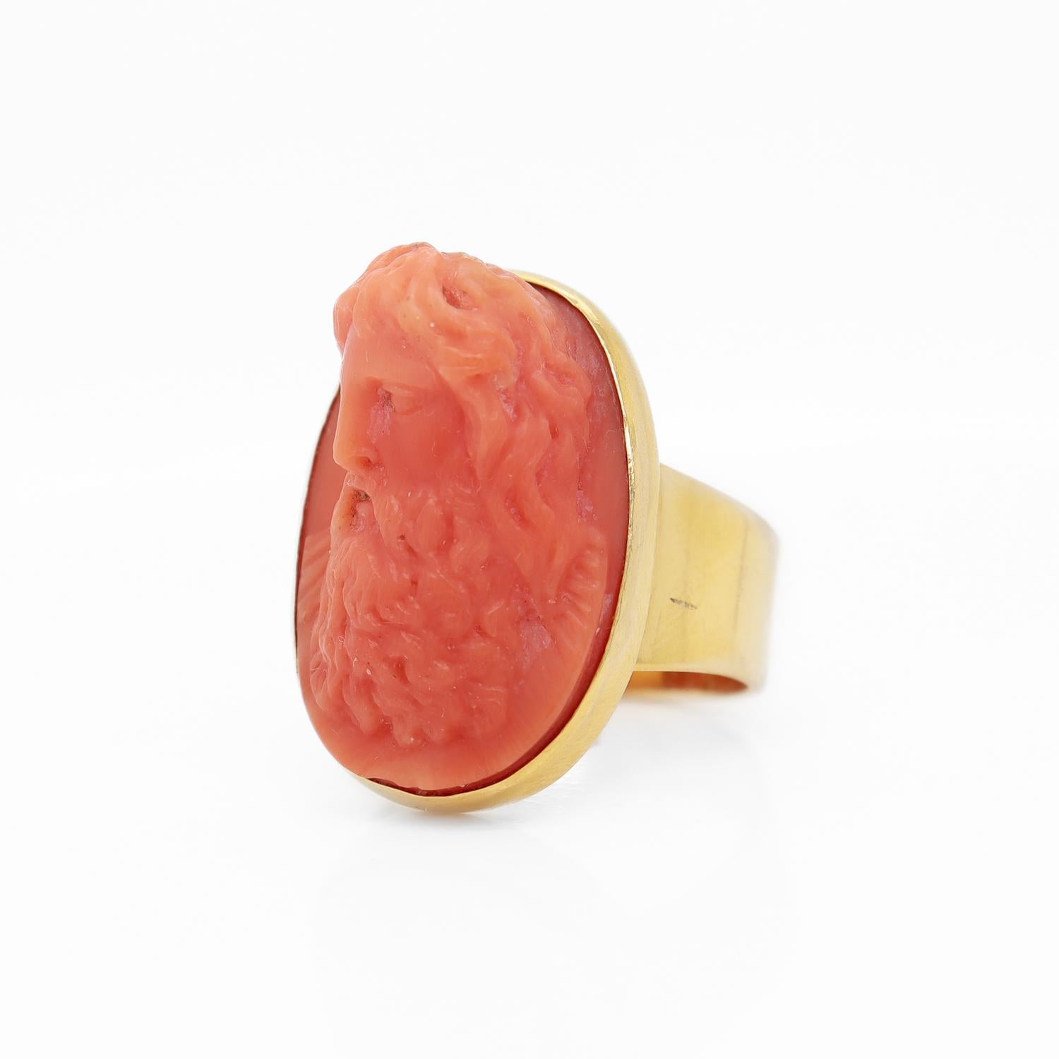 Antique Carved Coral Cameo & 14K Gold Mounted Signet Style Ring For Sale 1