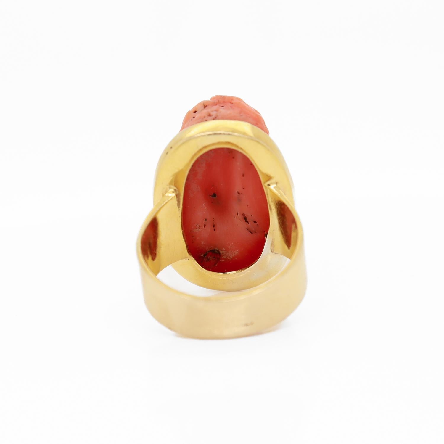 Antique Carved Coral Cameo & 14K Gold Mounted Signet Style Ring For Sale 3