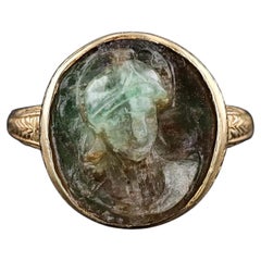 Antique Carved Emerald Cameo Ring of 14k Gold