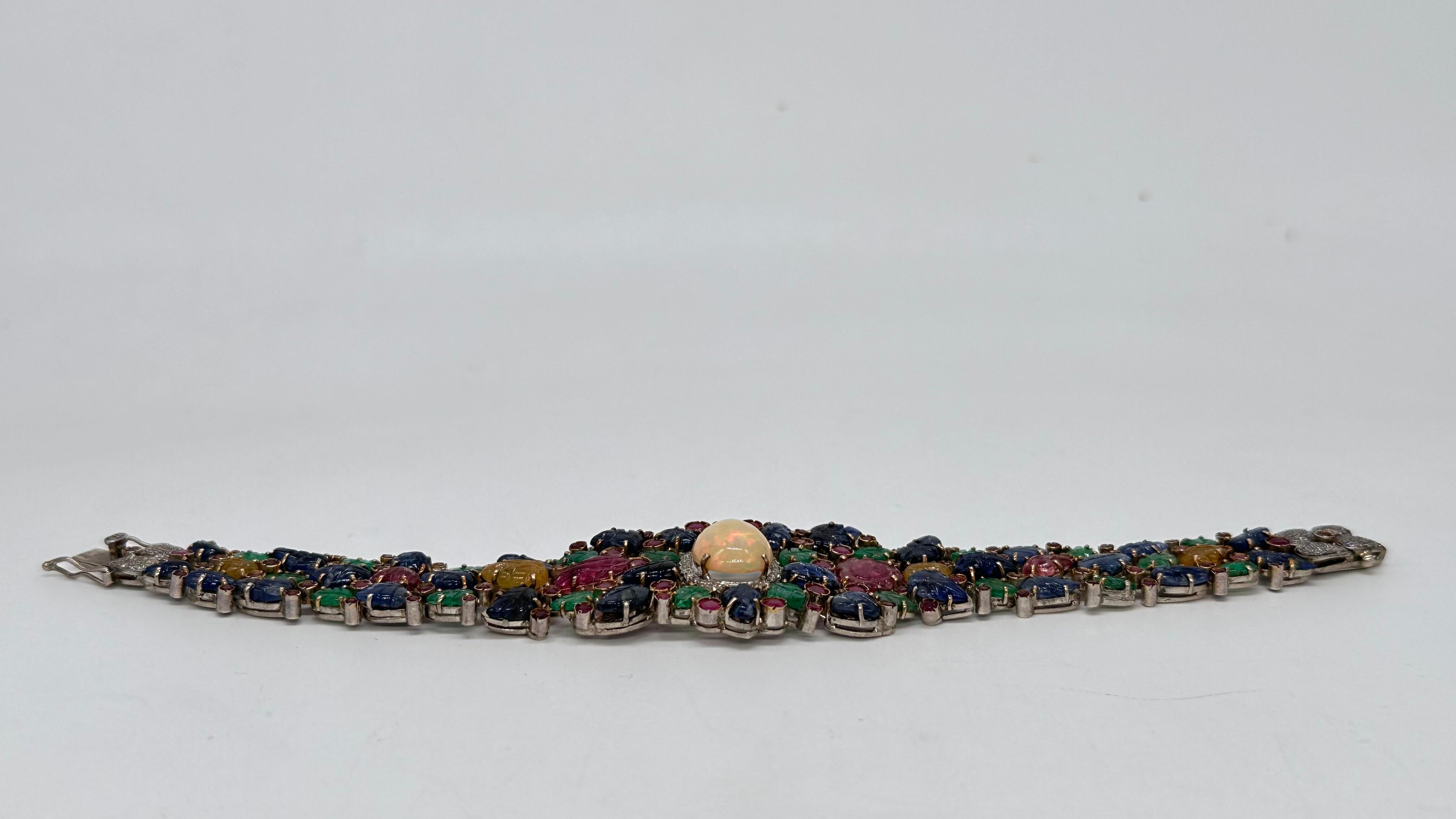 Antigua esmeralda tallada rubí zafiros Diamante brillante oro 14K pulsera de plata en venta 3