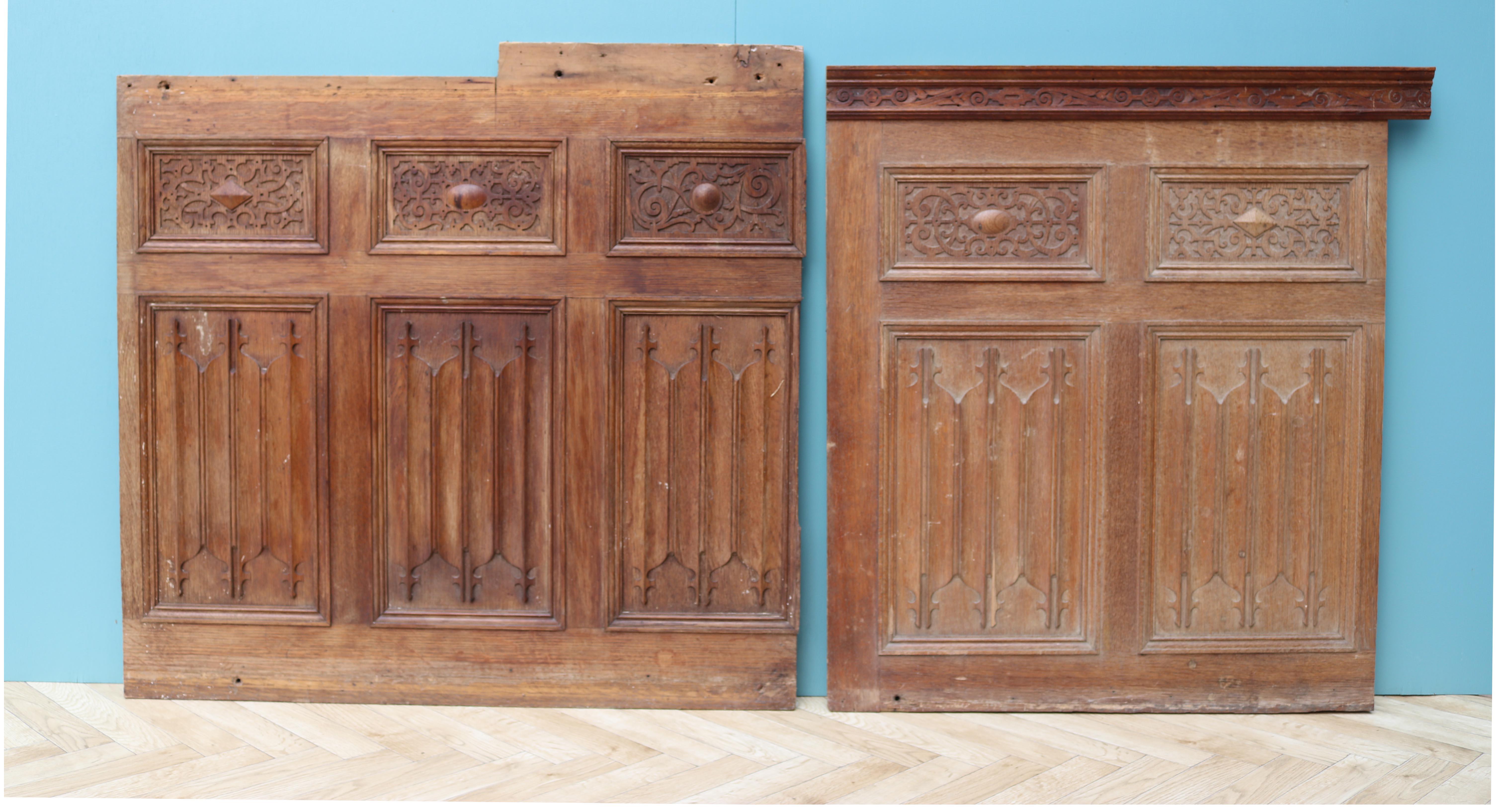 Antique Carved English Oak Linenfold Panelling In Fair Condition In Wormelow, Herefordshire