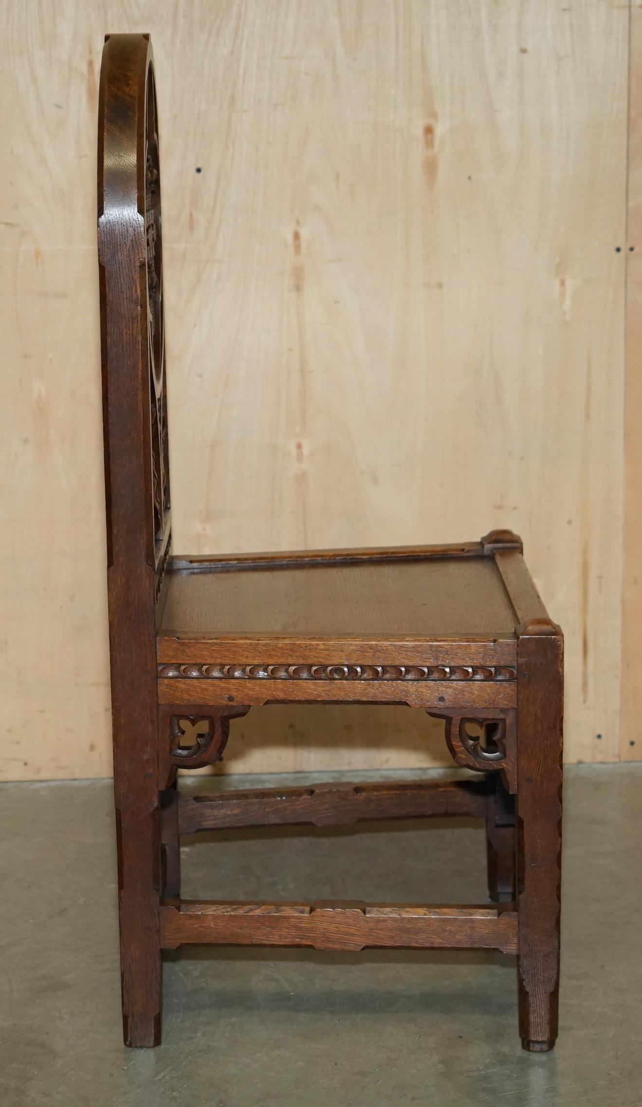 ANTICA SEDIA DA SALONE IN QUERCIA INGLESE CARVELLATA CON CUSTODIA ARMORIALE DI BRACCIOLI in vendita 5