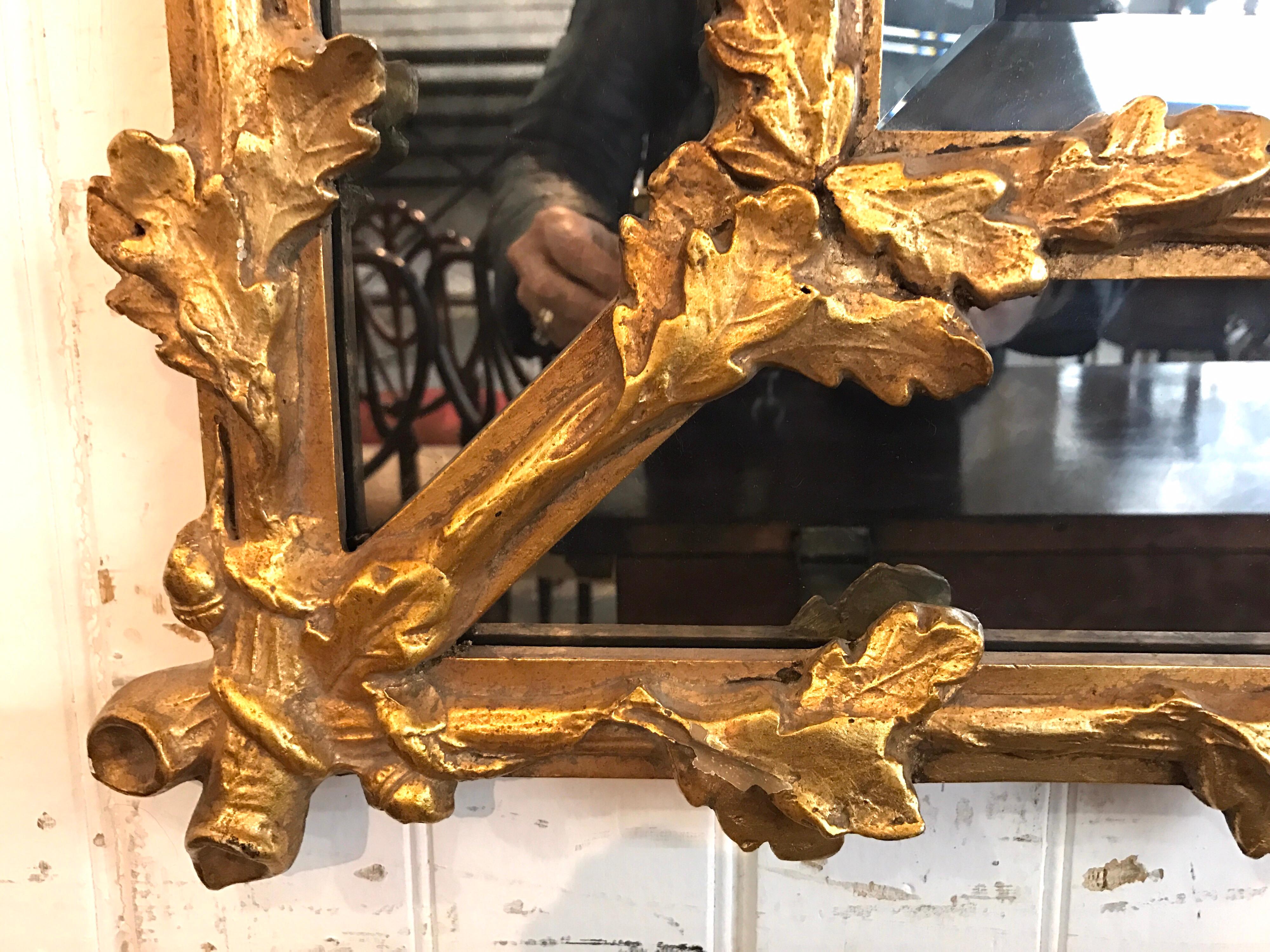Antique Carved Florentine Giltwood Mirror Italy Baroque Revival In Good Condition In West Hartford, CT
