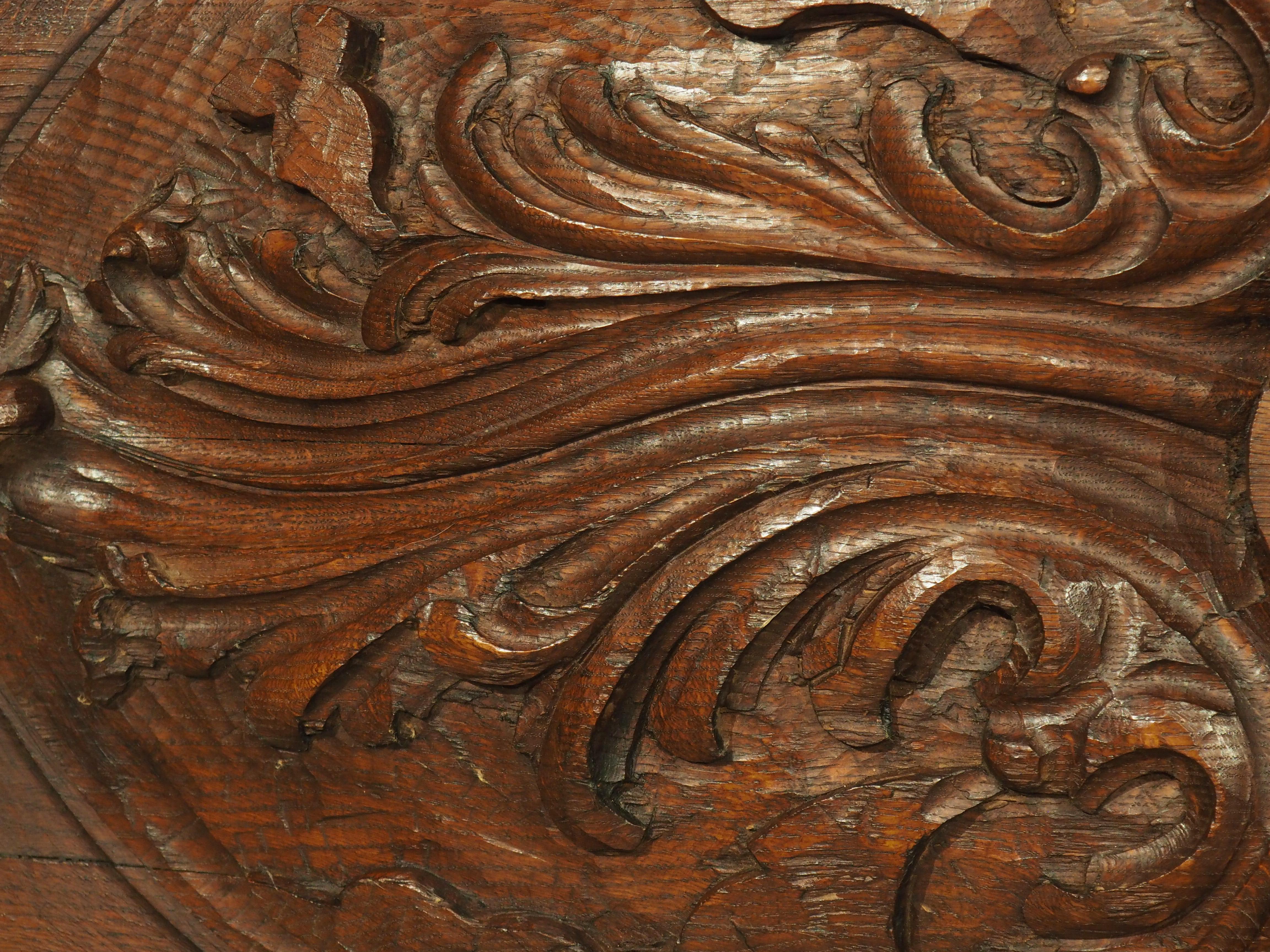 Plaque de plafond antique en chêne français sculpté, vers 1870 4