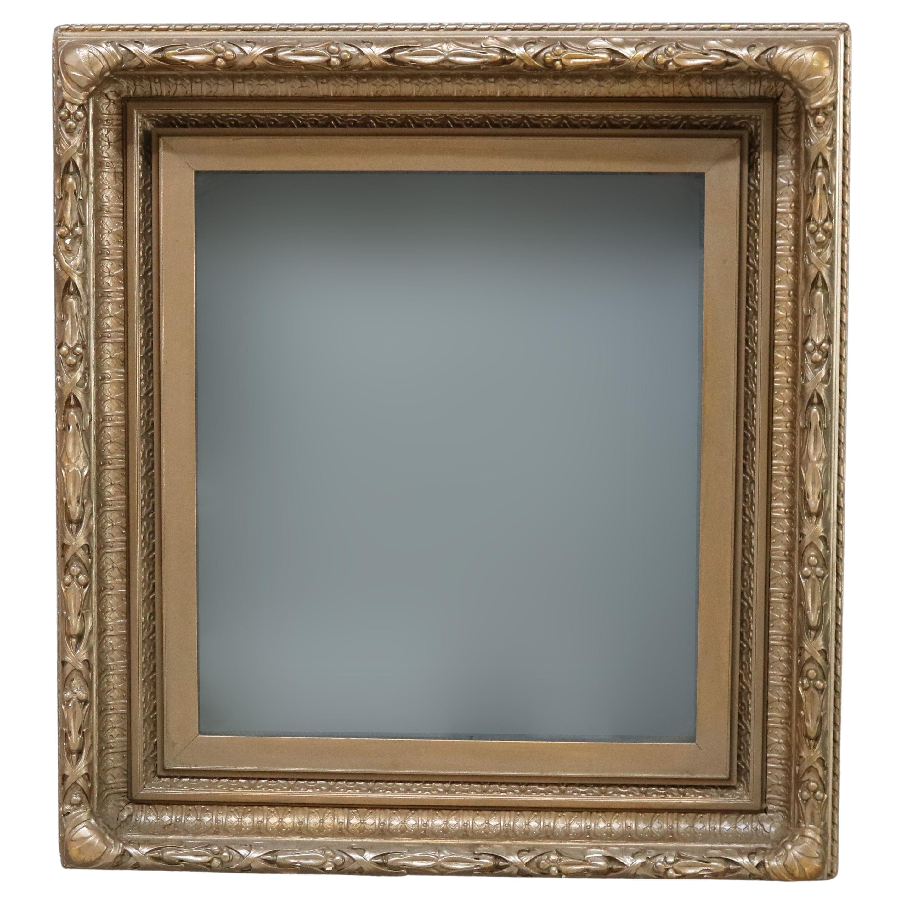 Marco Antiguo De Madera Dorada Tallada Con Cristal C1900