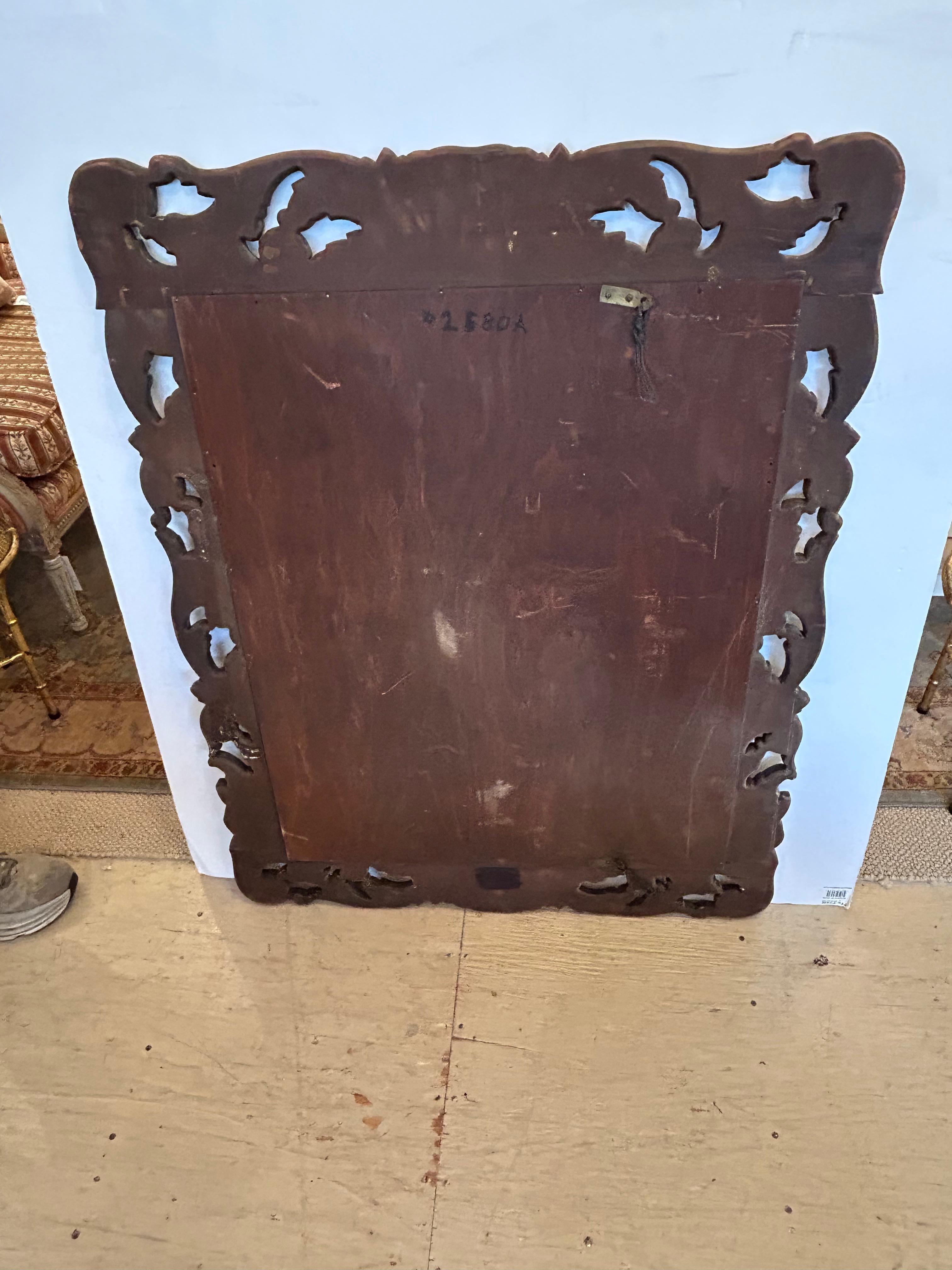 Antiker geschnitzter Giltwood-Spiegel mit Muschelform-Dekoration im Angebot 7