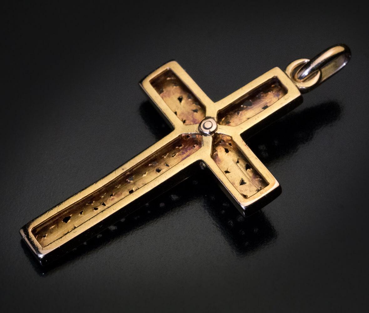 Antique Carved Gold Diamond Cross Pendant In Excellent Condition For Sale In Chicago, IL