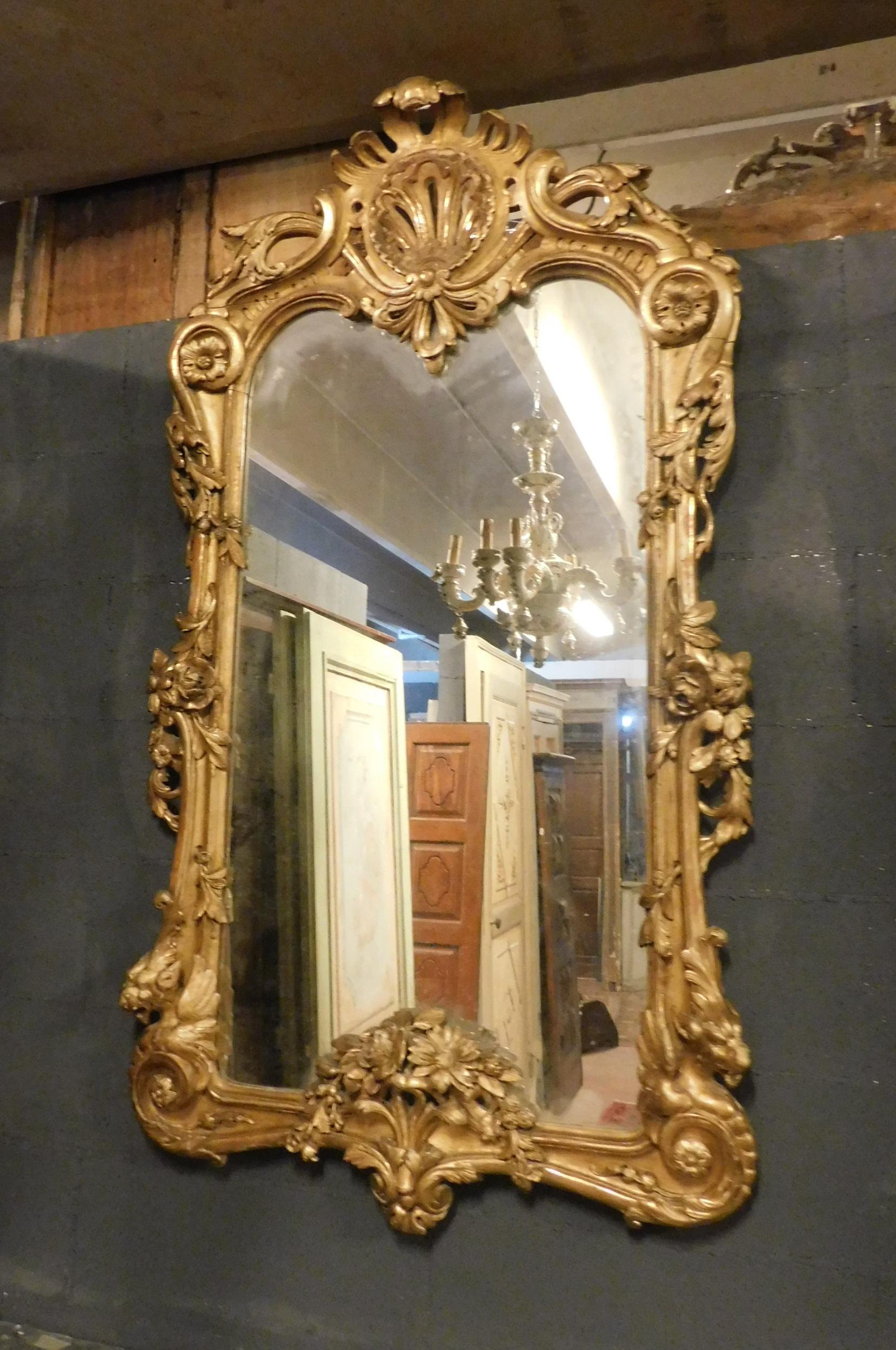 18th Century and Earlier Antique Carved Golden Wood Mirror, 1800, Italy For Sale