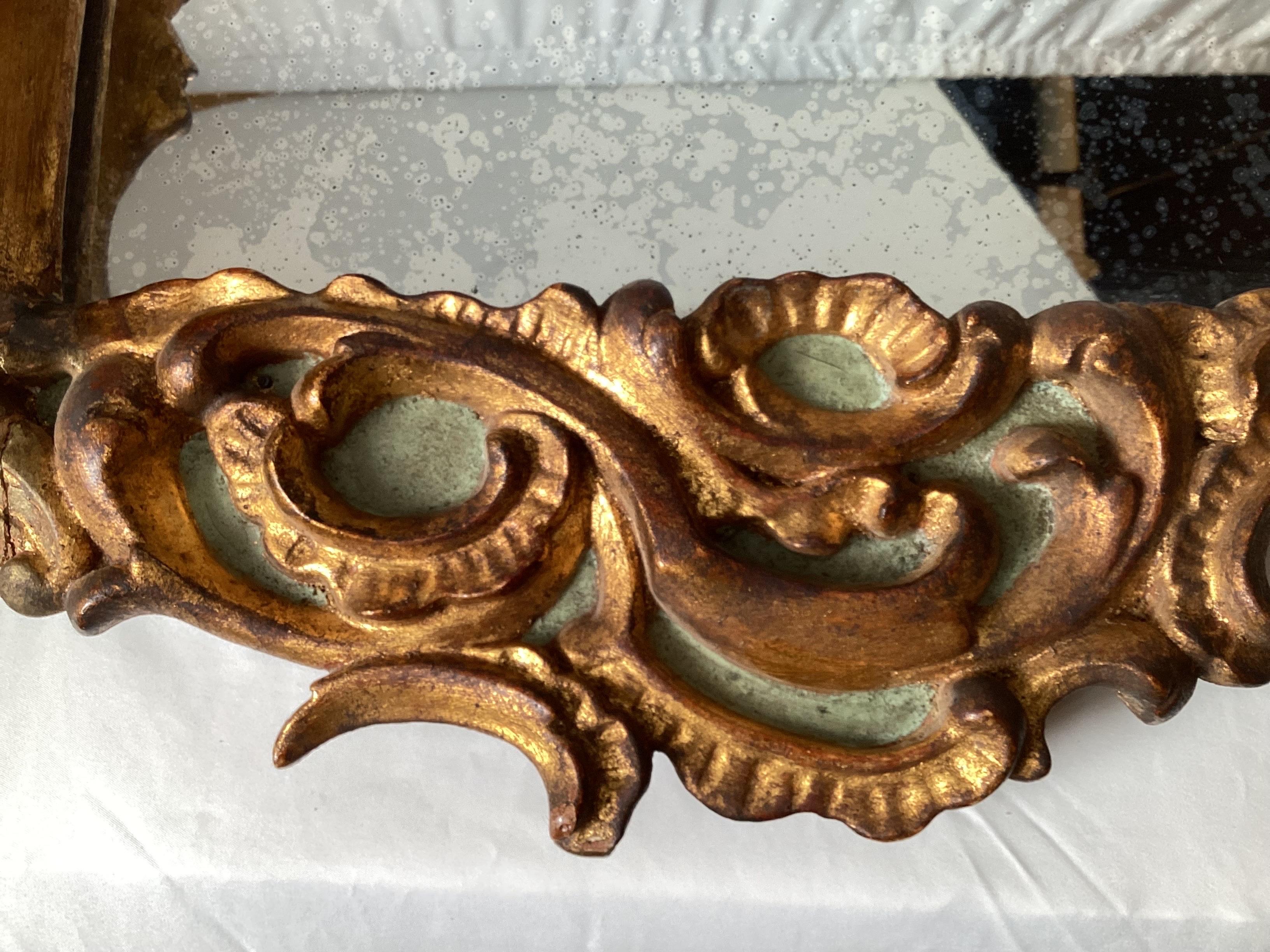 20th Century Antique Carved Italian Gilt Wood Mirror