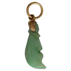 Vintage Carved Jade Yellow Gold Charm Pendant