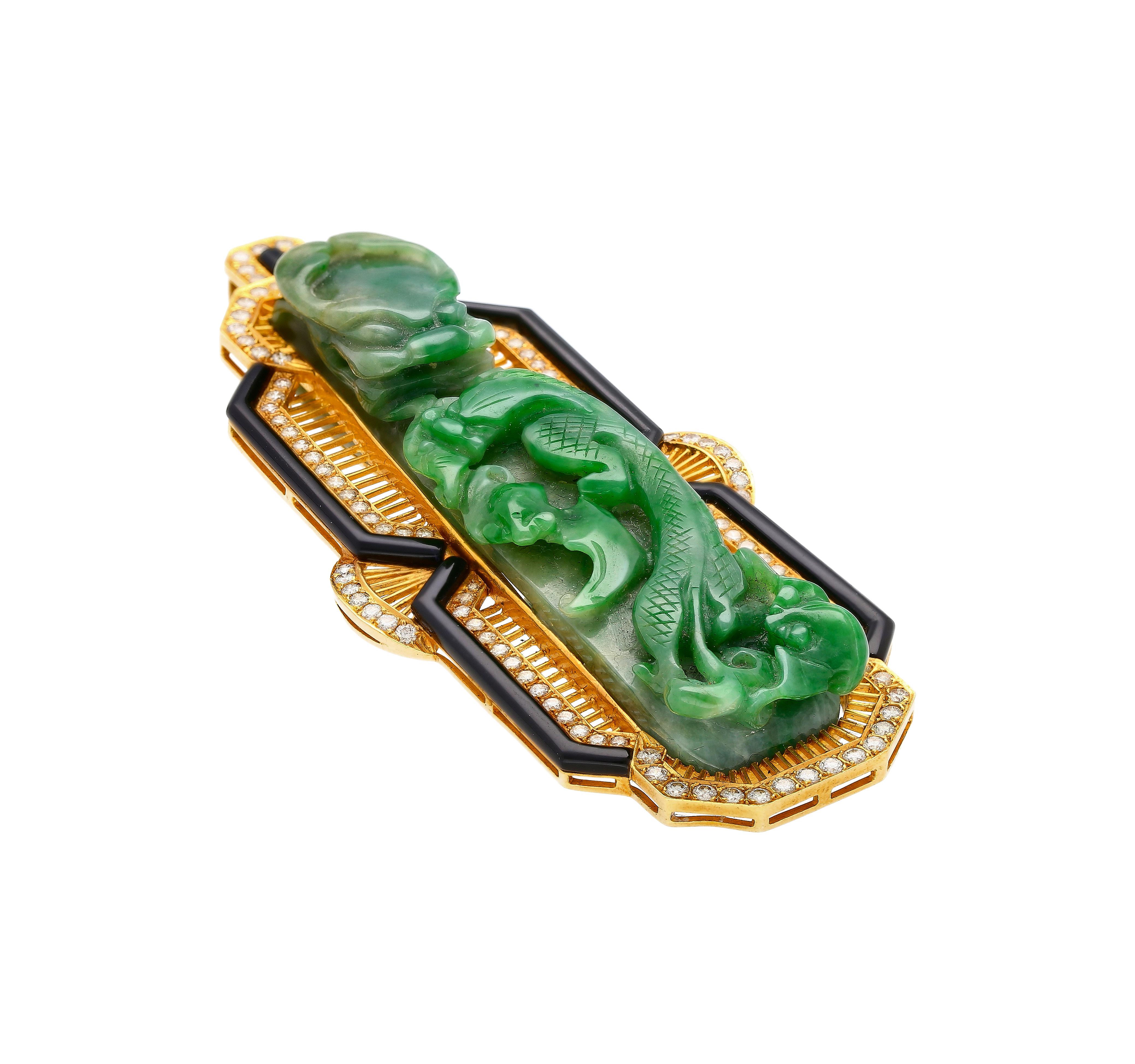 Pendentif de ceinture chinoise antique en jadéite sculptée « dragon Hook »  Unisexe en vente