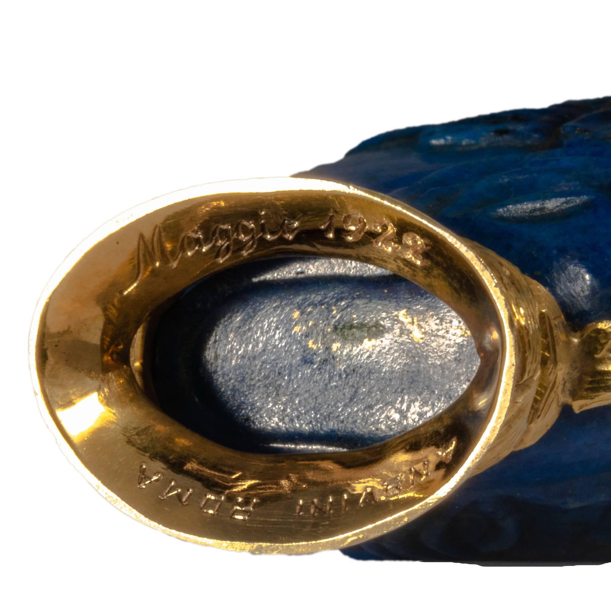 Antique Carved Lapis Lazuli 18K Gold and Wood Snuff Bottle For Sale 4