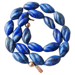 Retro Carved Lapis Lazuli Necklace