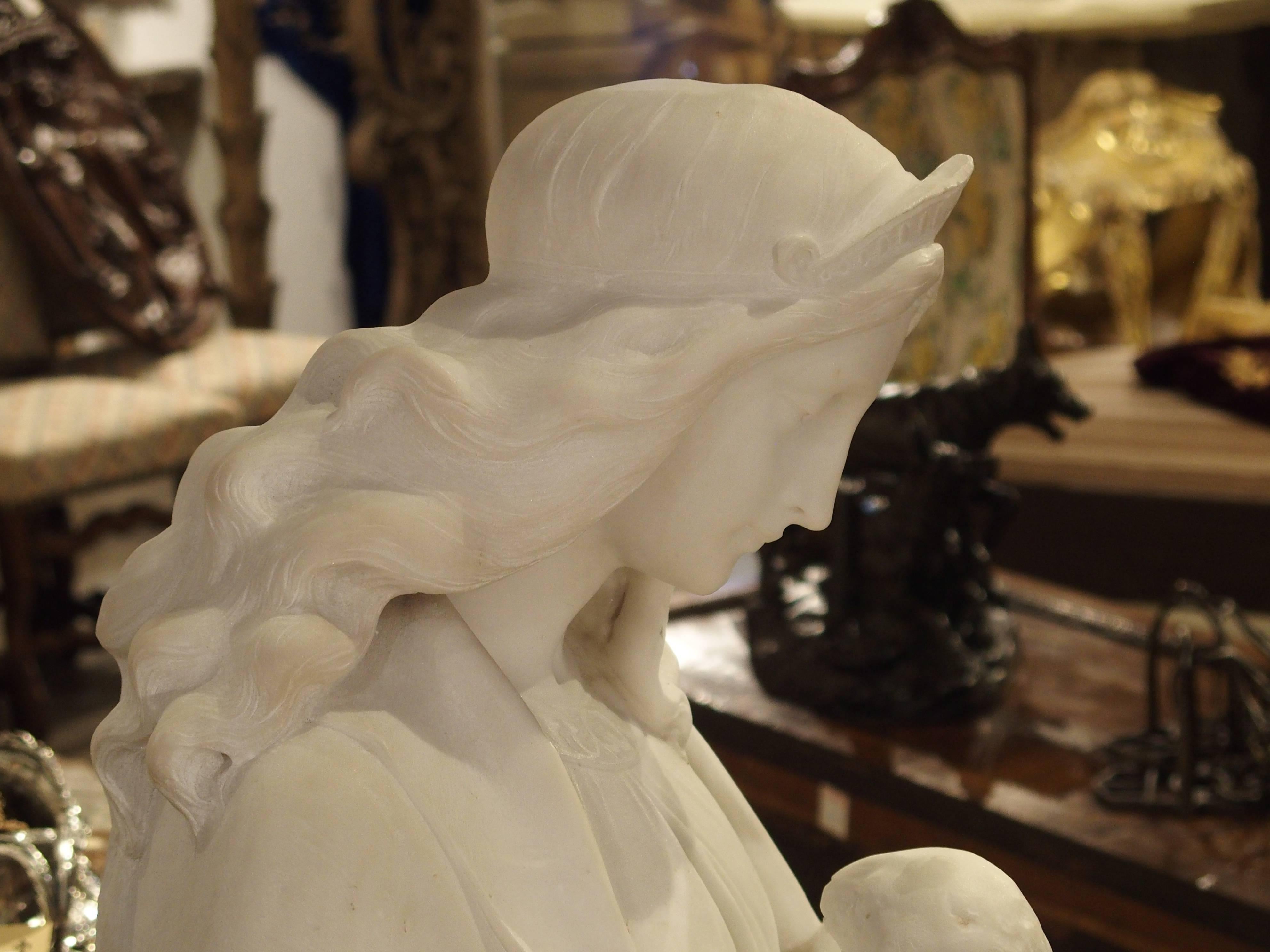 Antique Carved Marble Statue of St. Agnes by Daprato Rigali In Good Condition In Dallas, TX
