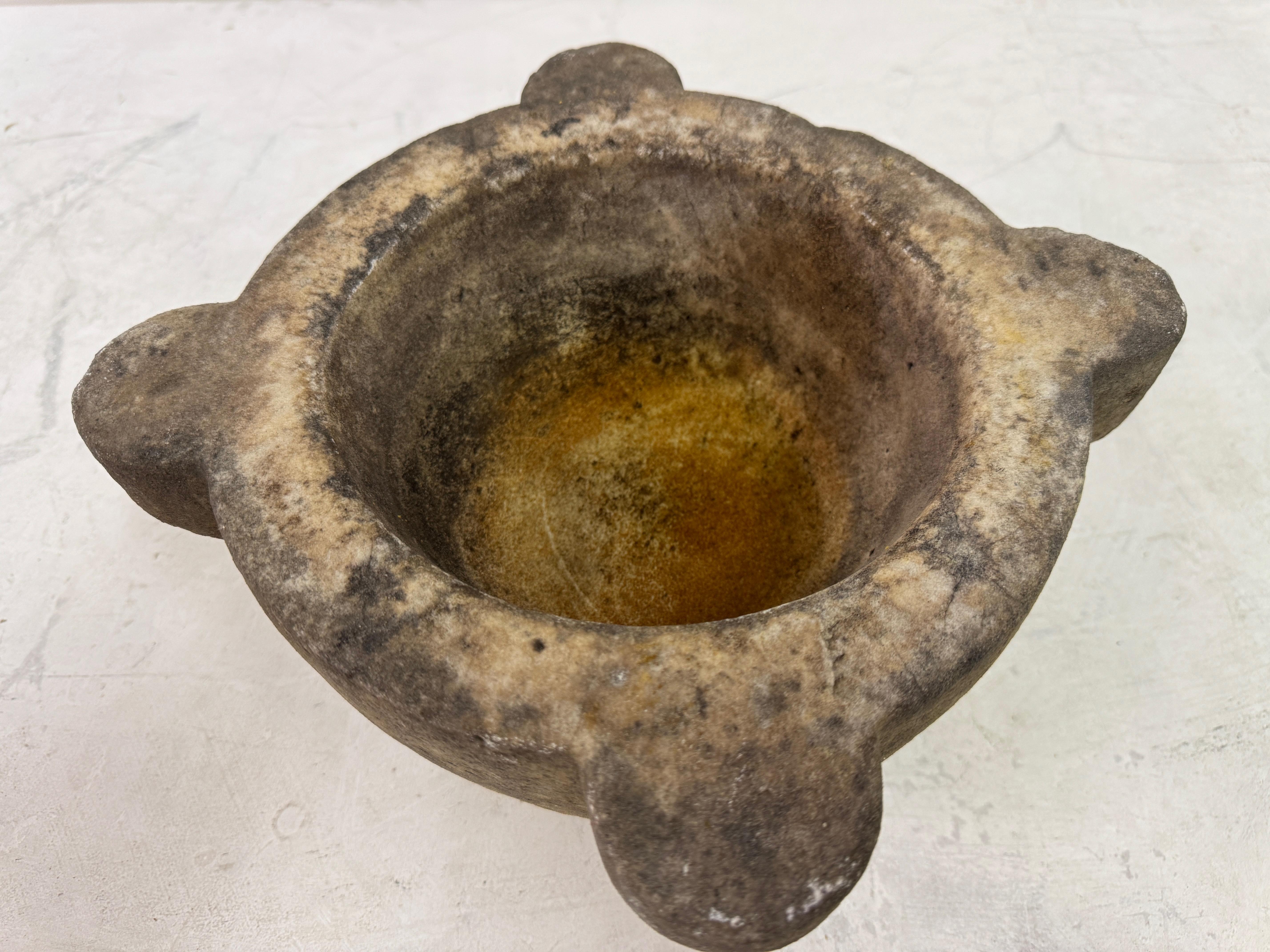 Antique Carved Mortar, 18th–19th Century en vente 1