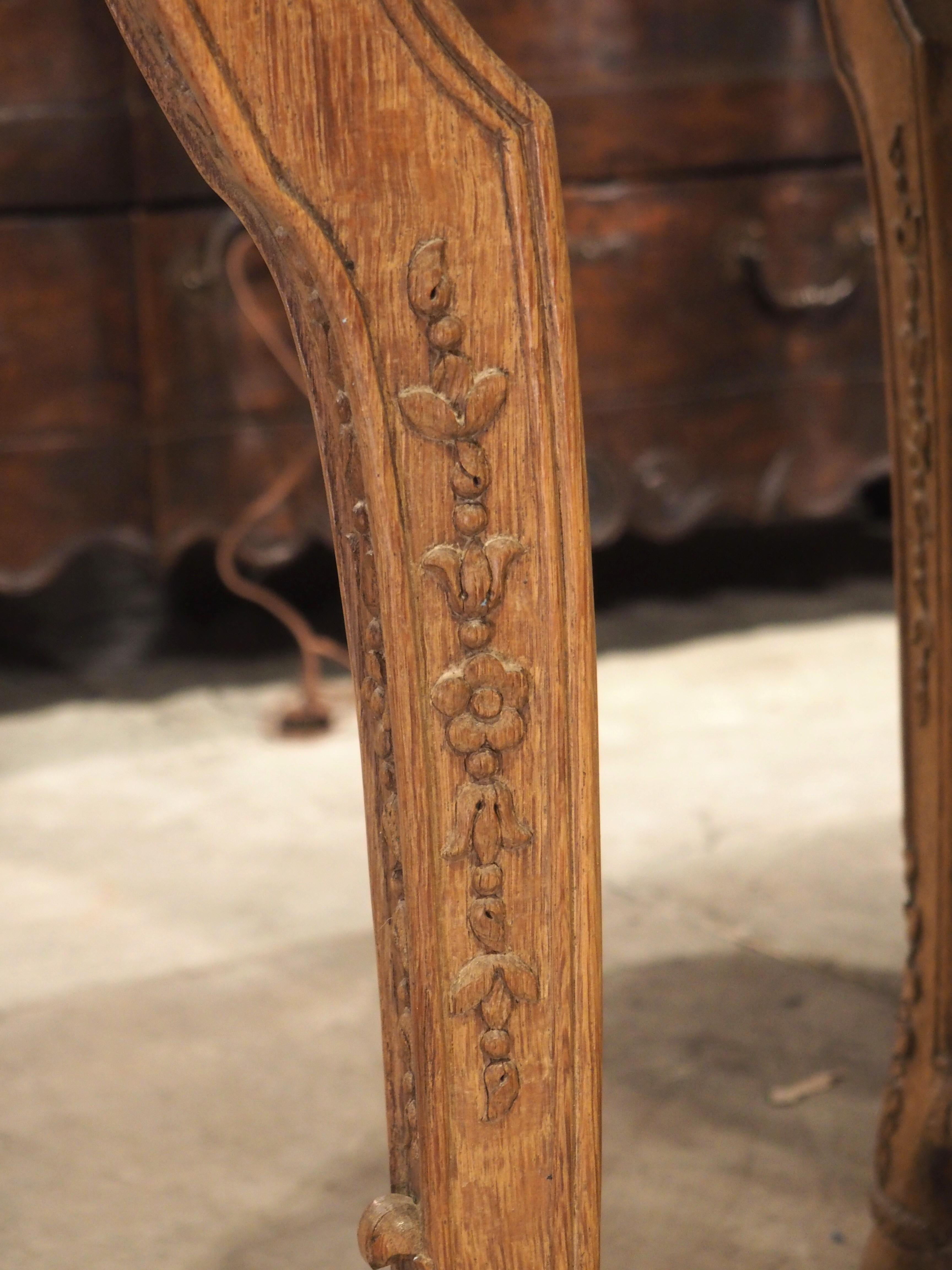 Antique Carved Oak and Bluestone Regence Style Console from Flanders, Circa 1850 For Sale 1