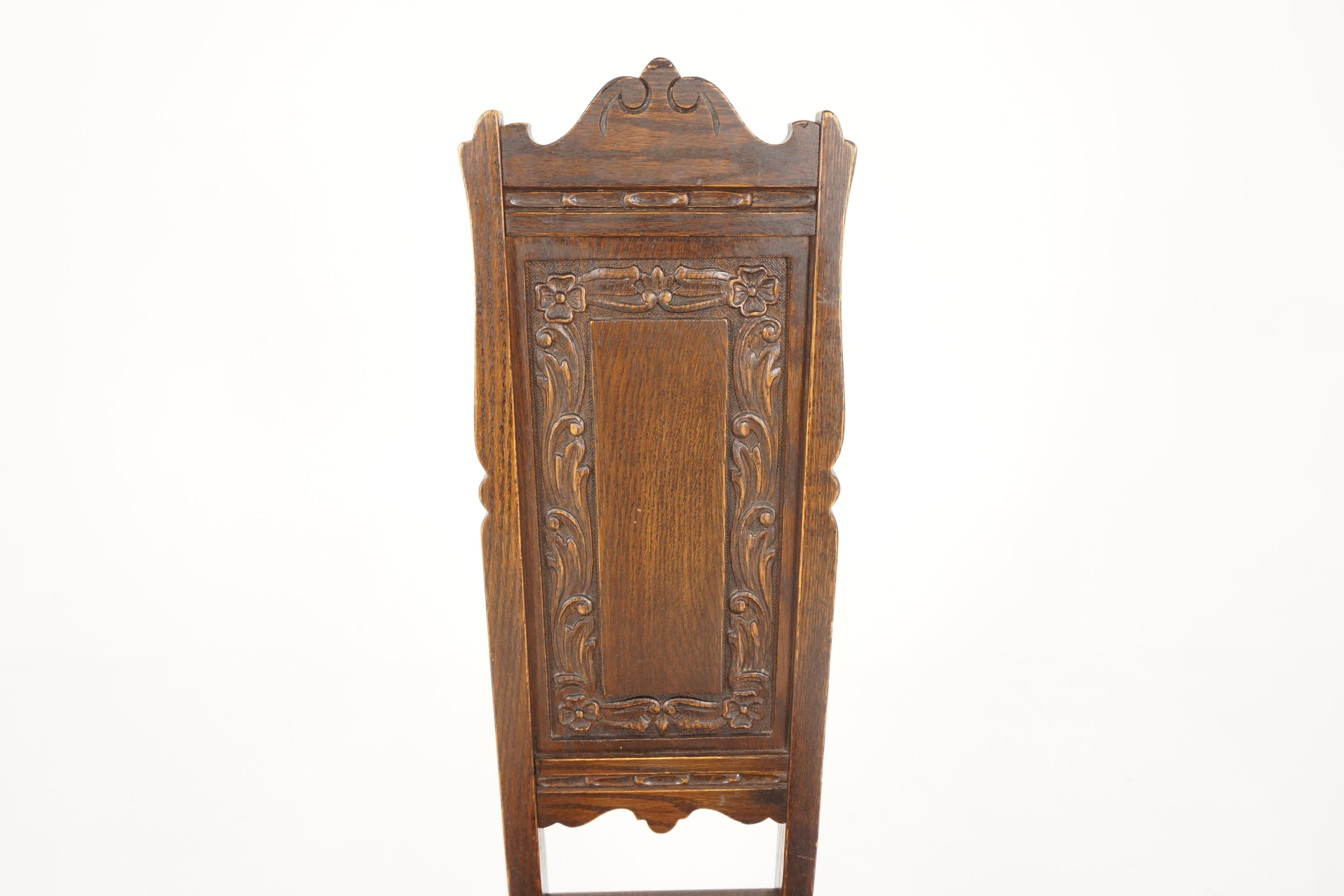 Antique carved oak barley twist hall chair, Scotland 1920, B2323

Scotland, 1920
Solid oak
Original finish
Carved top rail with carved panel back
Solid shaped oak seat
Standing on a pair of barley twist legs to the front and outswept legs to