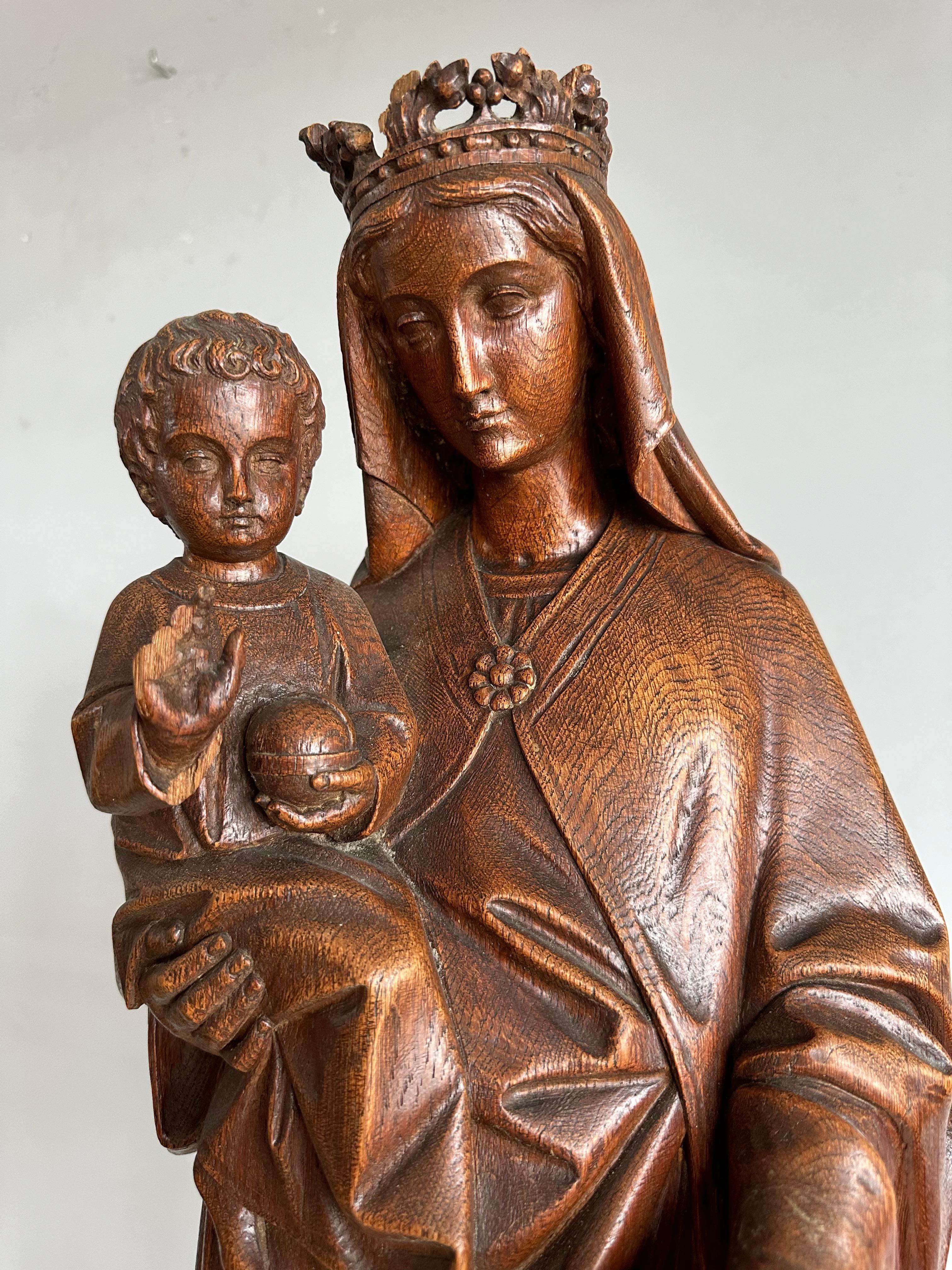 Gothic Revival Carved Oak Church Statue of Mother Mary & Child Jesus & Pedestal In Good Condition In Lisse, NL