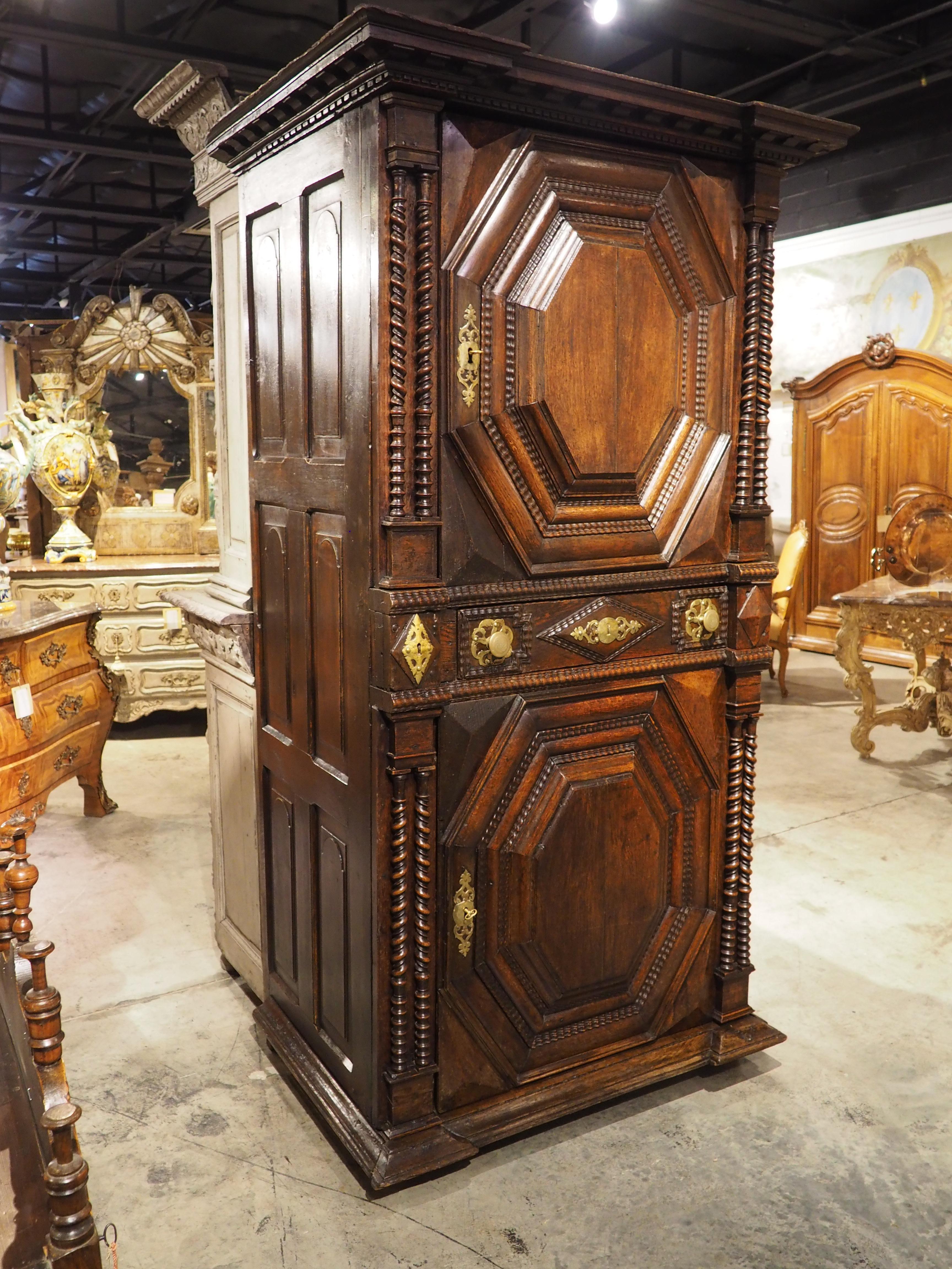 Antique Carved Oak Homme Debout Malouin Cabinet from St. Malo, France, C. 1700 For Sale 1