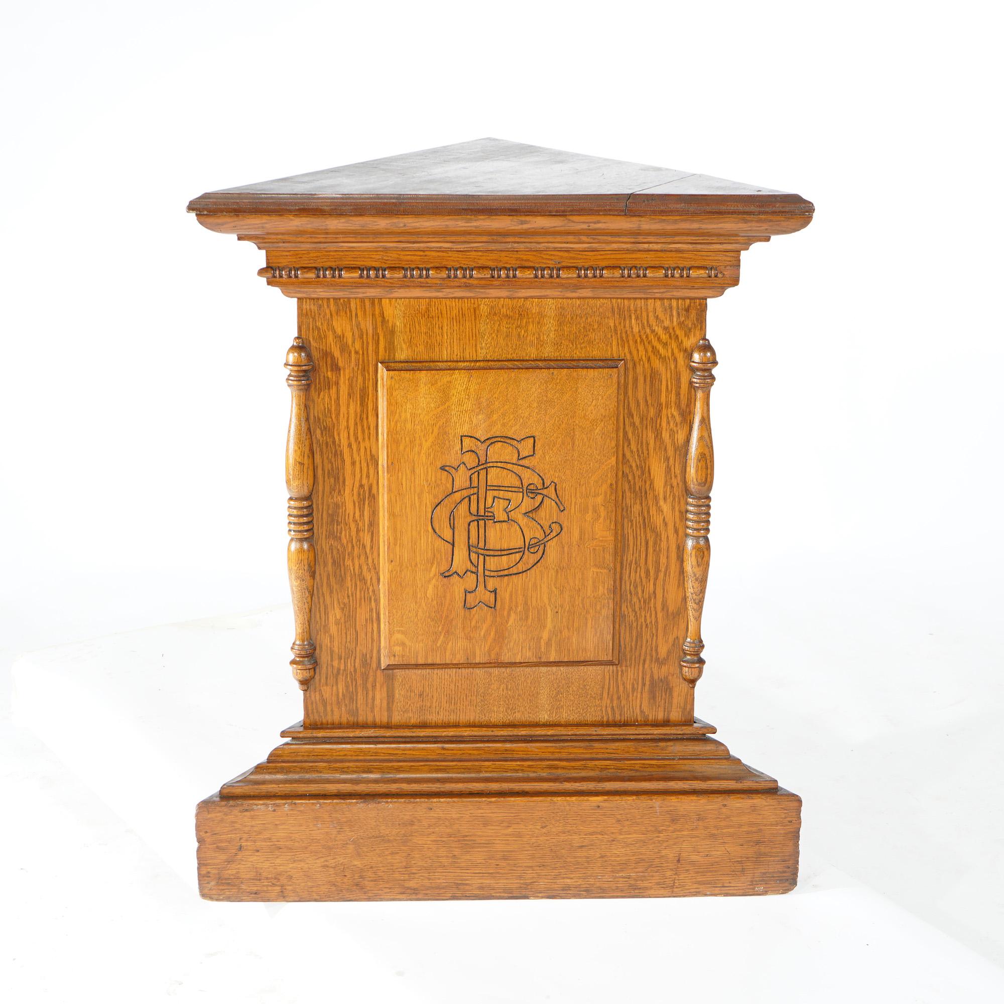 Antique Carved Oak Masonic Triangular Display Pedestal by Ward-Stilson, C1900 In Good Condition In Big Flats, NY