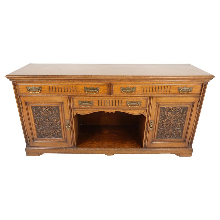 Antique Carved Oak Sideboard, Buffet, Scotland 1900, H135 For Sale at