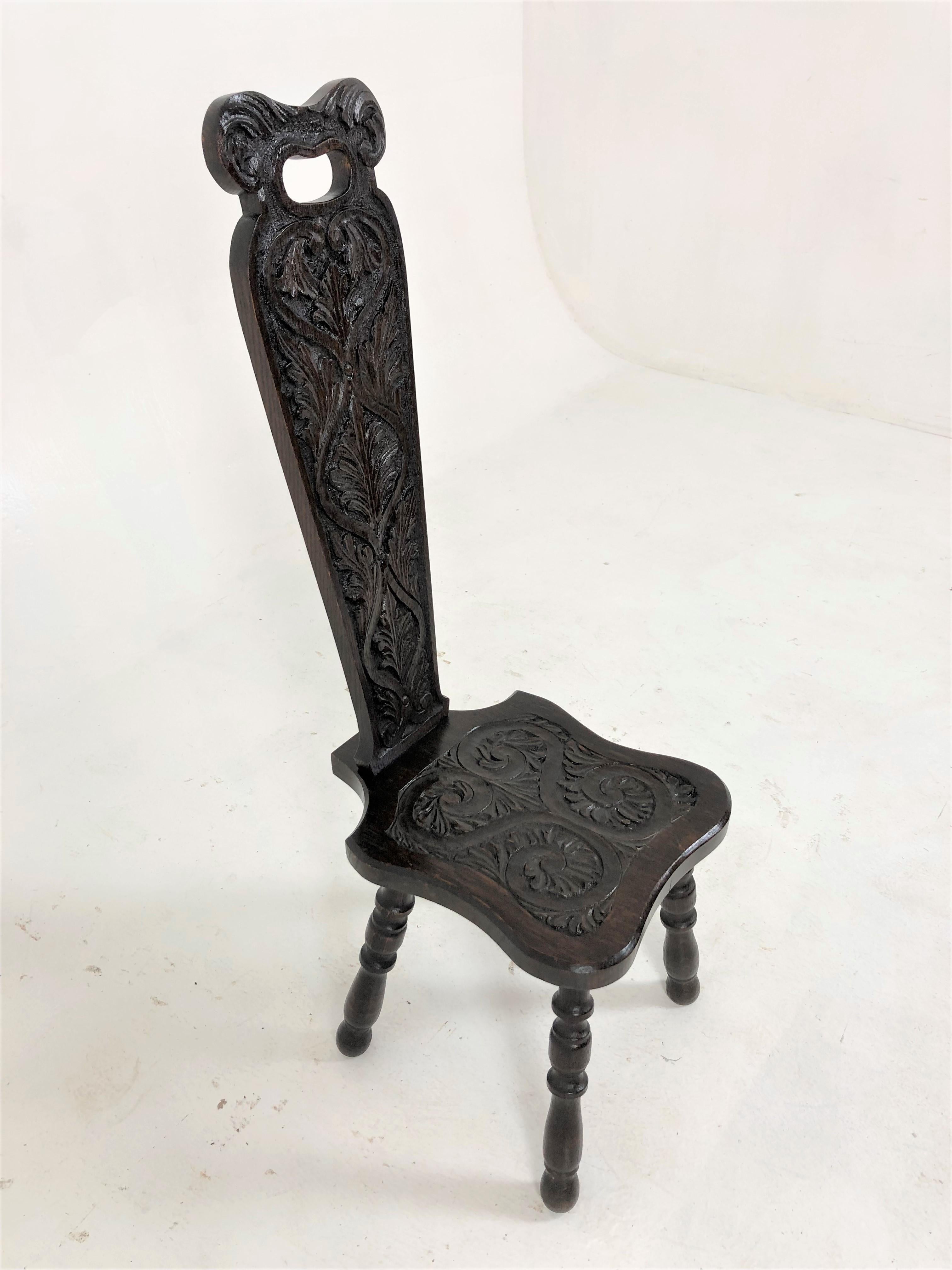 Antique Carved Oak spinning chair, plant stand, Scotland 1880, H709

Scotland 1880
Solid Oak
Original finish
Carved leaf back with a pierced handle
Carved shaped seat below
Raised on four turned supports
Nice carving and ing ood condition
All joints
