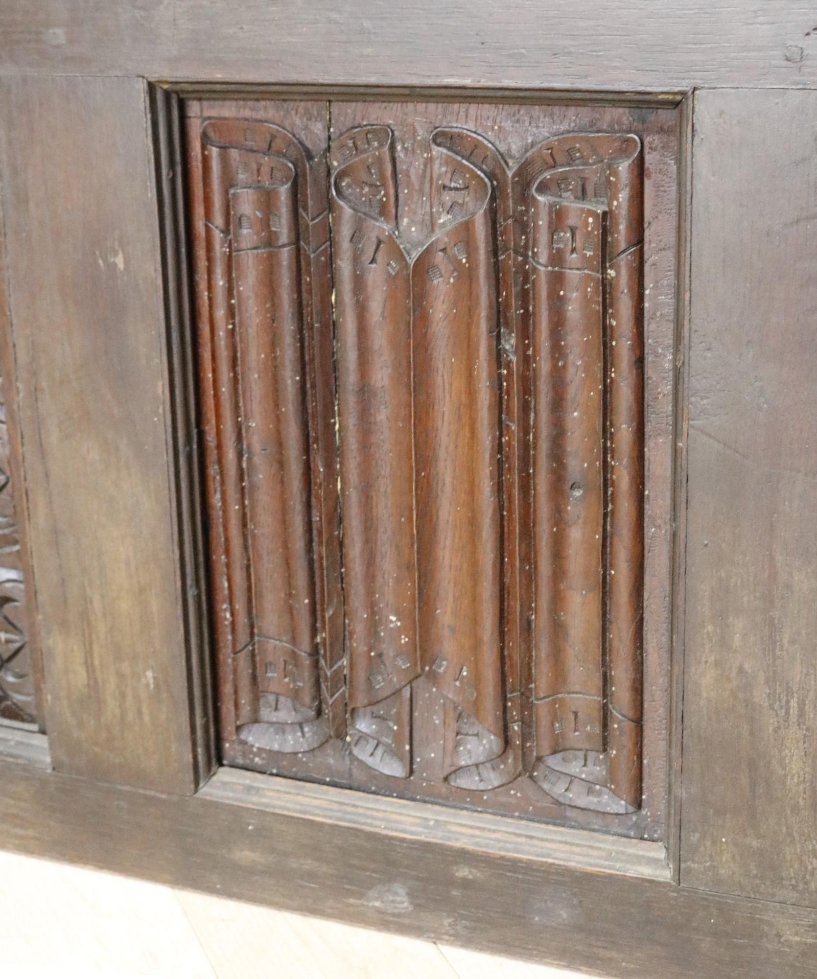 Antique Carved Oak Wall Panel In Fair Condition In Wormelow, Herefordshire