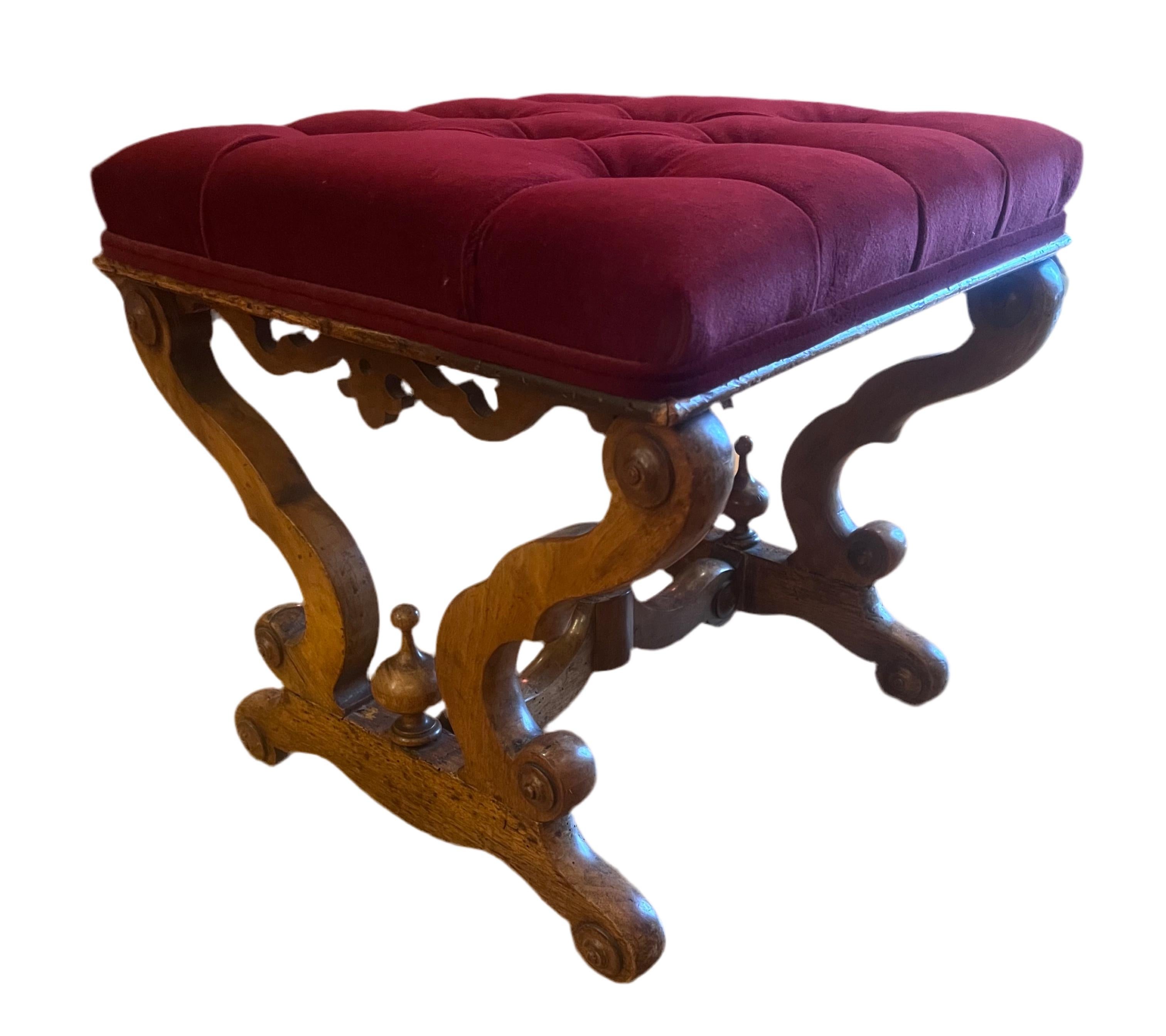 Victorian Antique Carved Ornate Tufted Ottoman Newly Upholstered Reupholstered in Velvet For Sale
