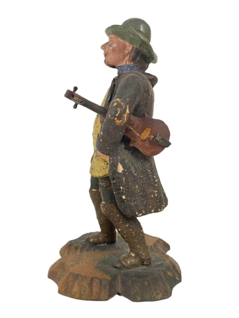Européen Antiquité - Troubadour ou ménestrel sculpté et peint, figure de nodder avec un violon en vente