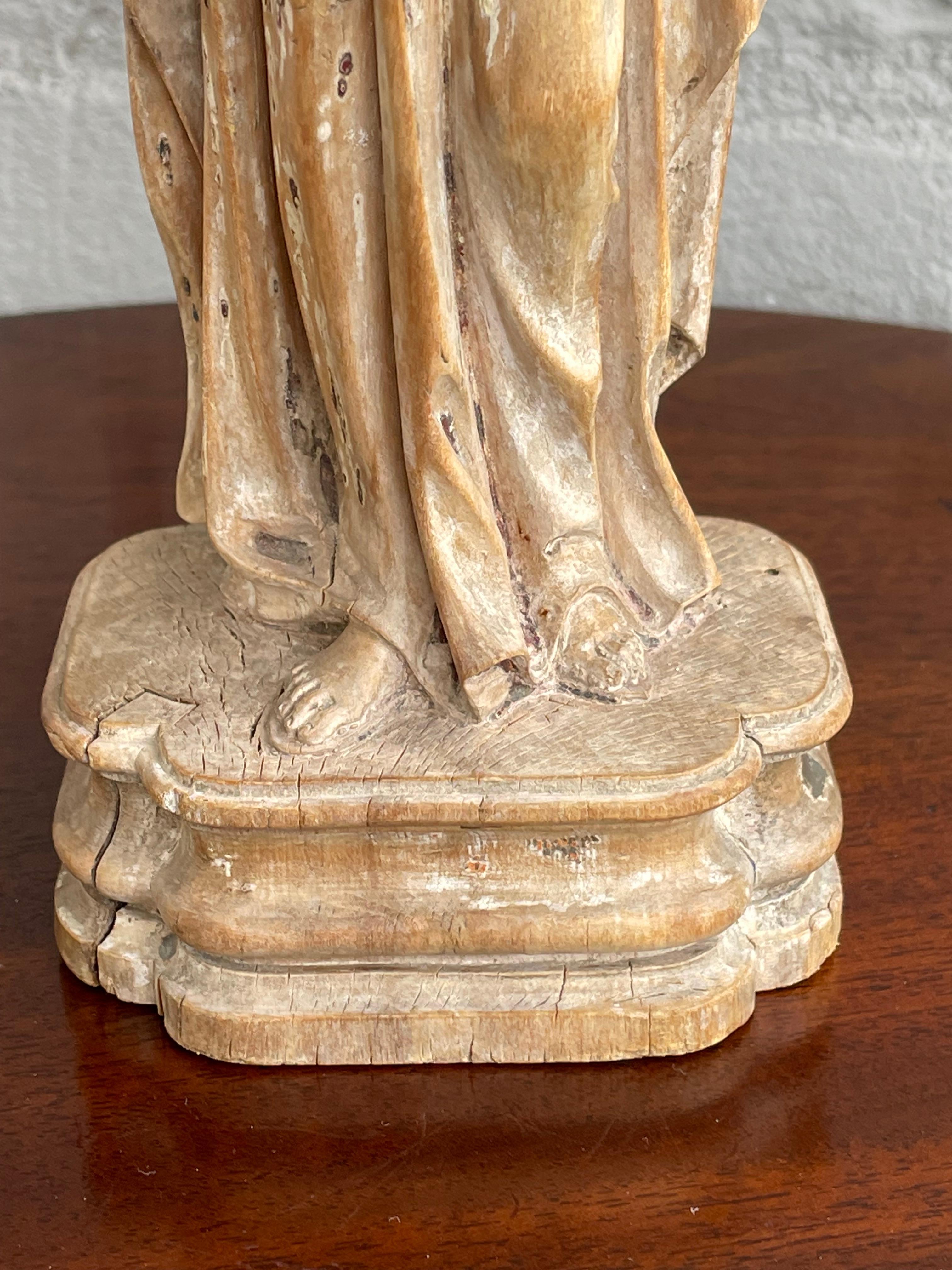 Antique Carved Palmwood Mary Magdalene Sculpture w. Porcelain Eyes 1680 - 1720 1