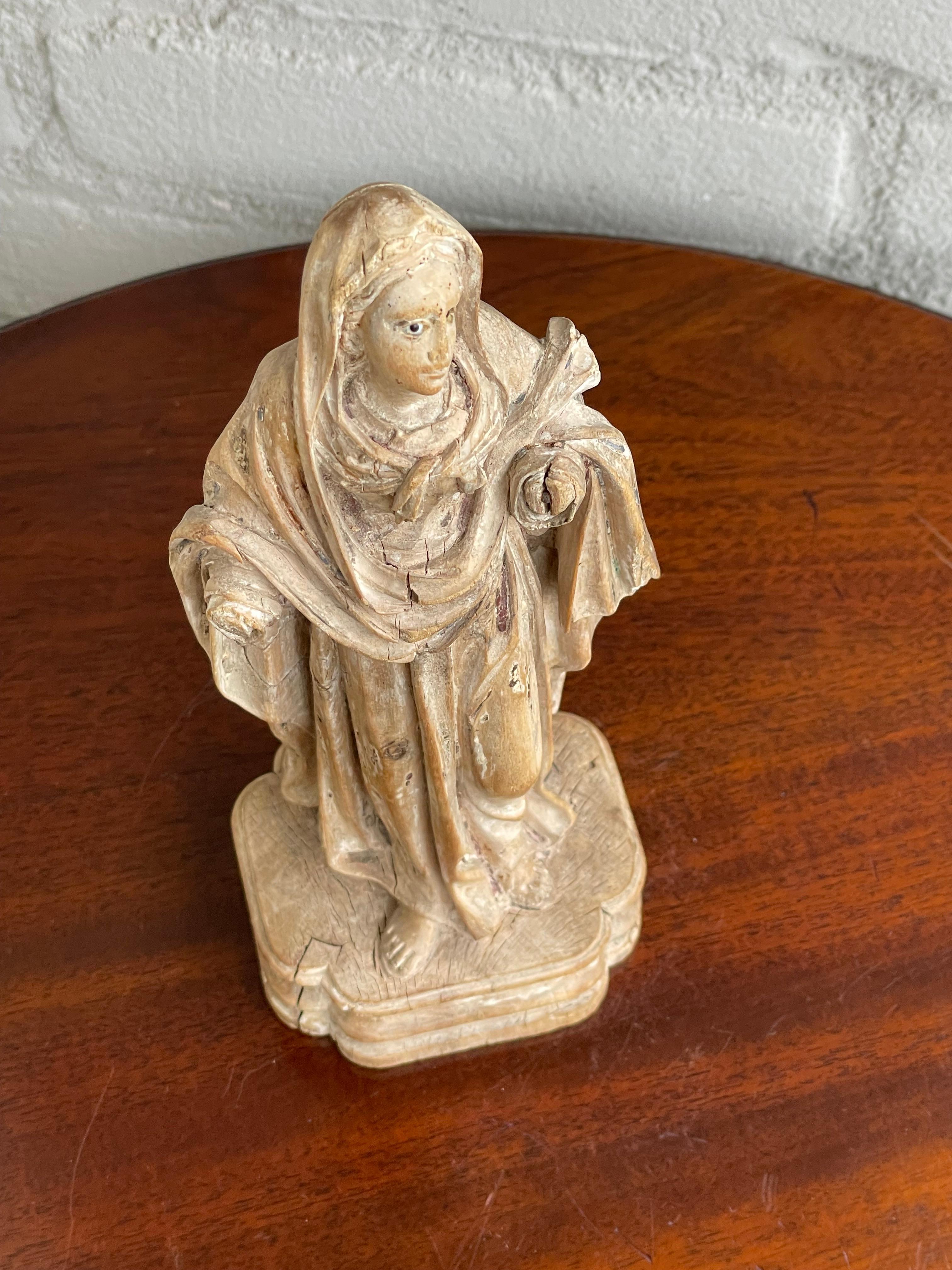 Antique Carved Palmwood Mary Magdalene Sculpture w. Porcelain Eyes 1680 - 1720 5