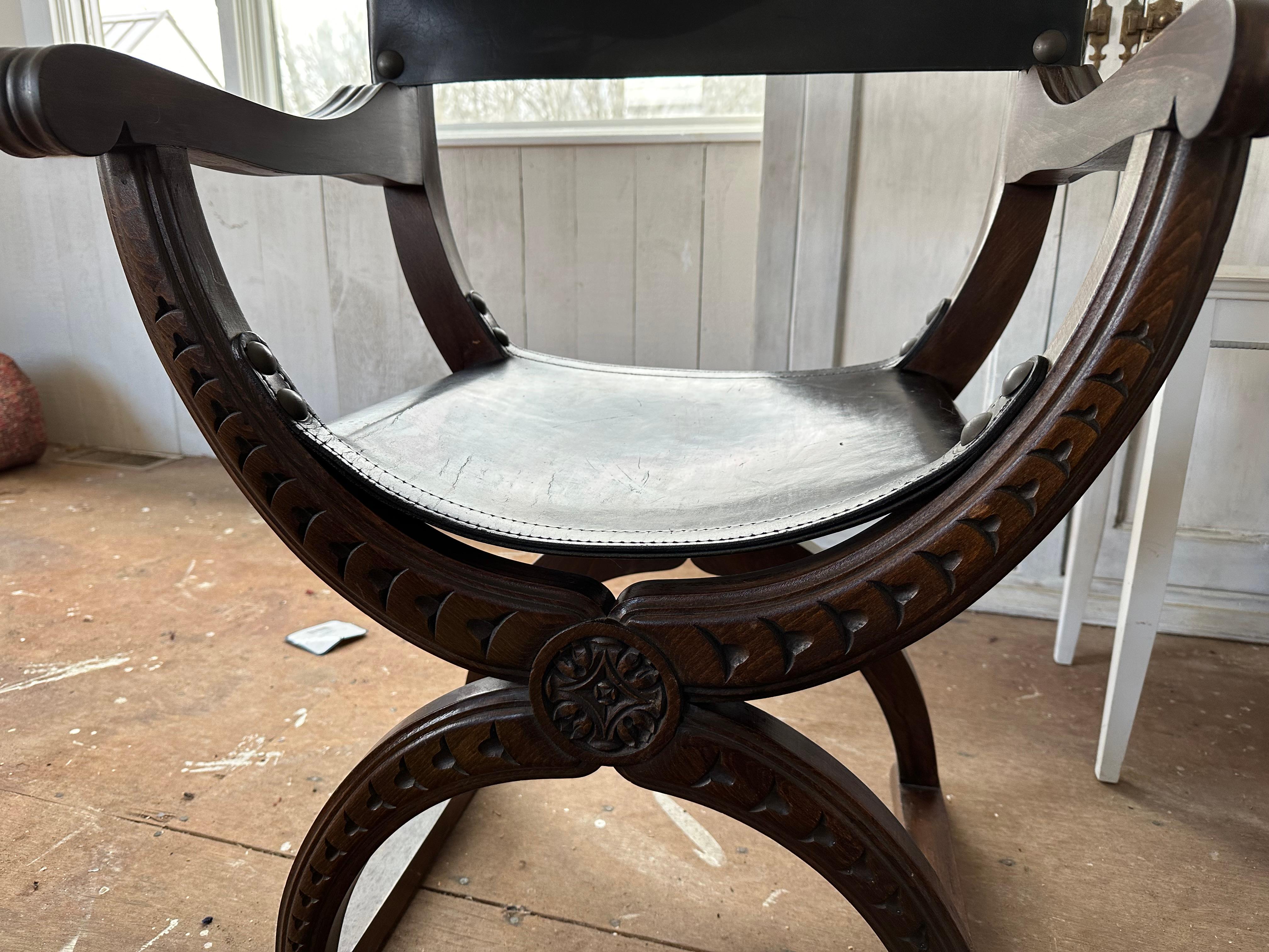 Antique Carved Renaissance Style Throne Chair For Sale 5