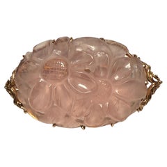 Spilla antica in quarzo rosa intagliato in oro 14K